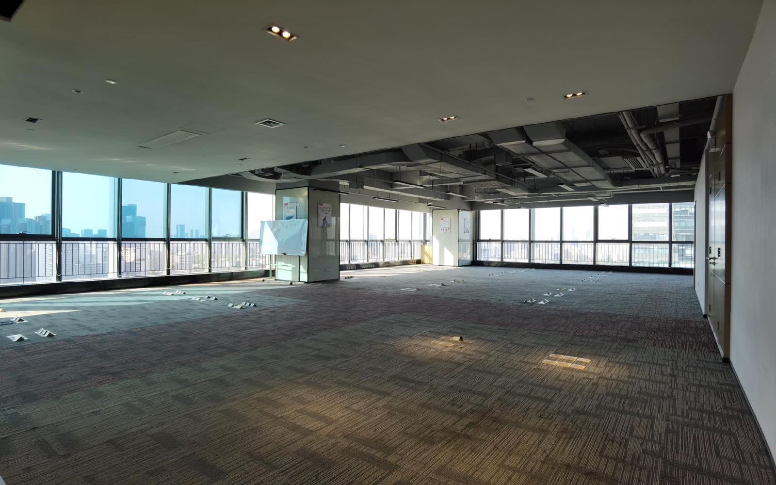 海王银河科技大厦写字楼出租404平米豪装办公室170元/m².月
