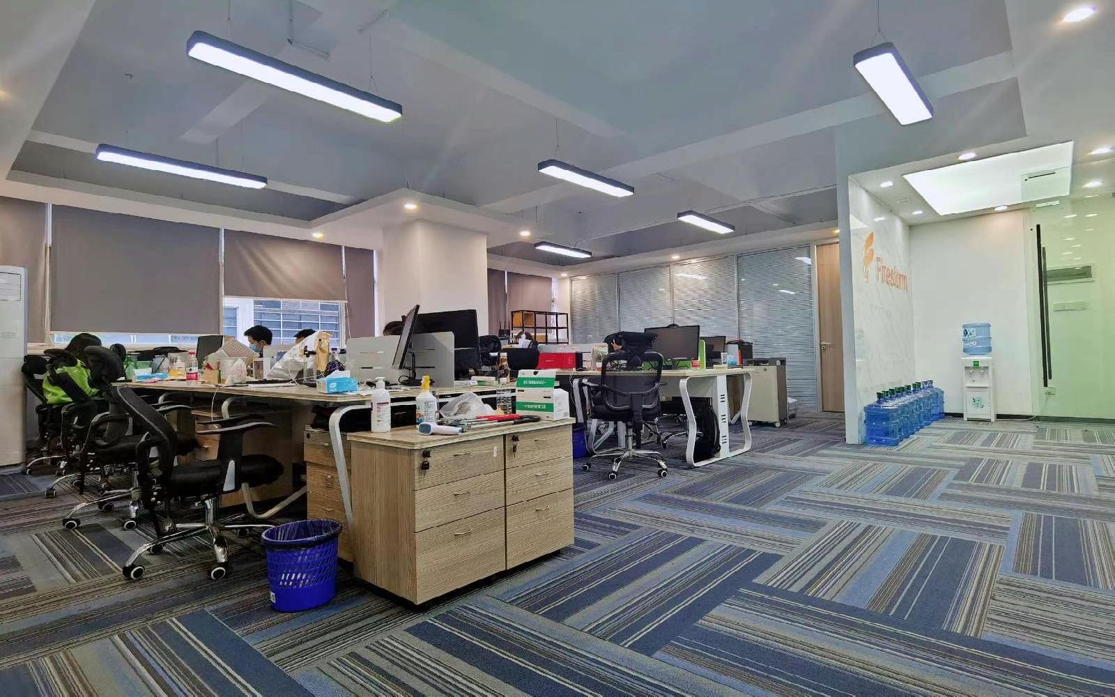 深圳软件园写字楼出租275.7平米精装办公室75元/m².月