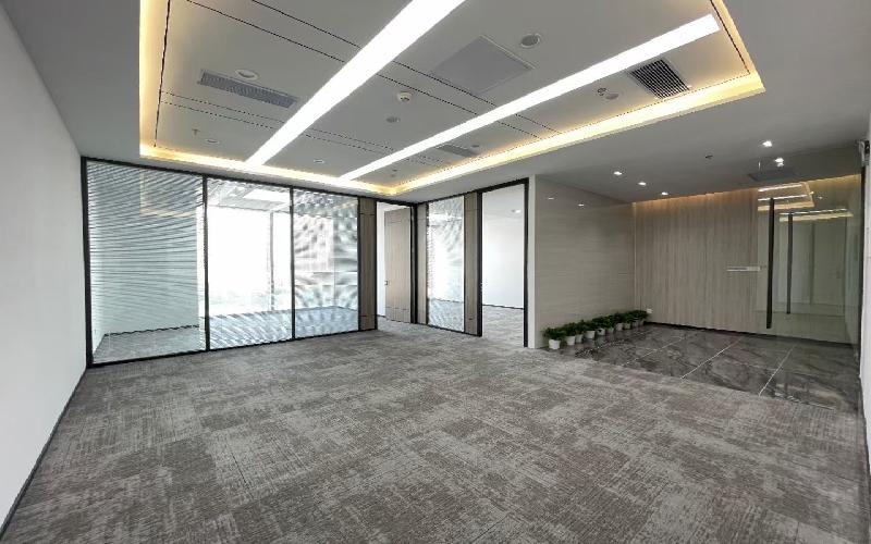 華僑城大廈寫字樓出租249平米精裝辦公室130元/m2.月