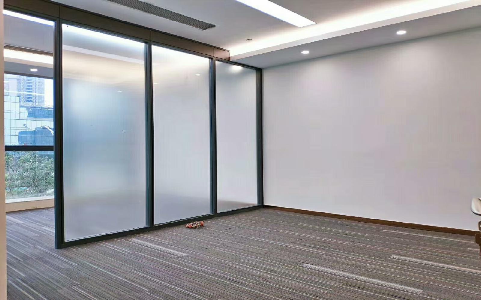 中铁南方总部大厦写字楼出租335平米精装办公室190元/m².月