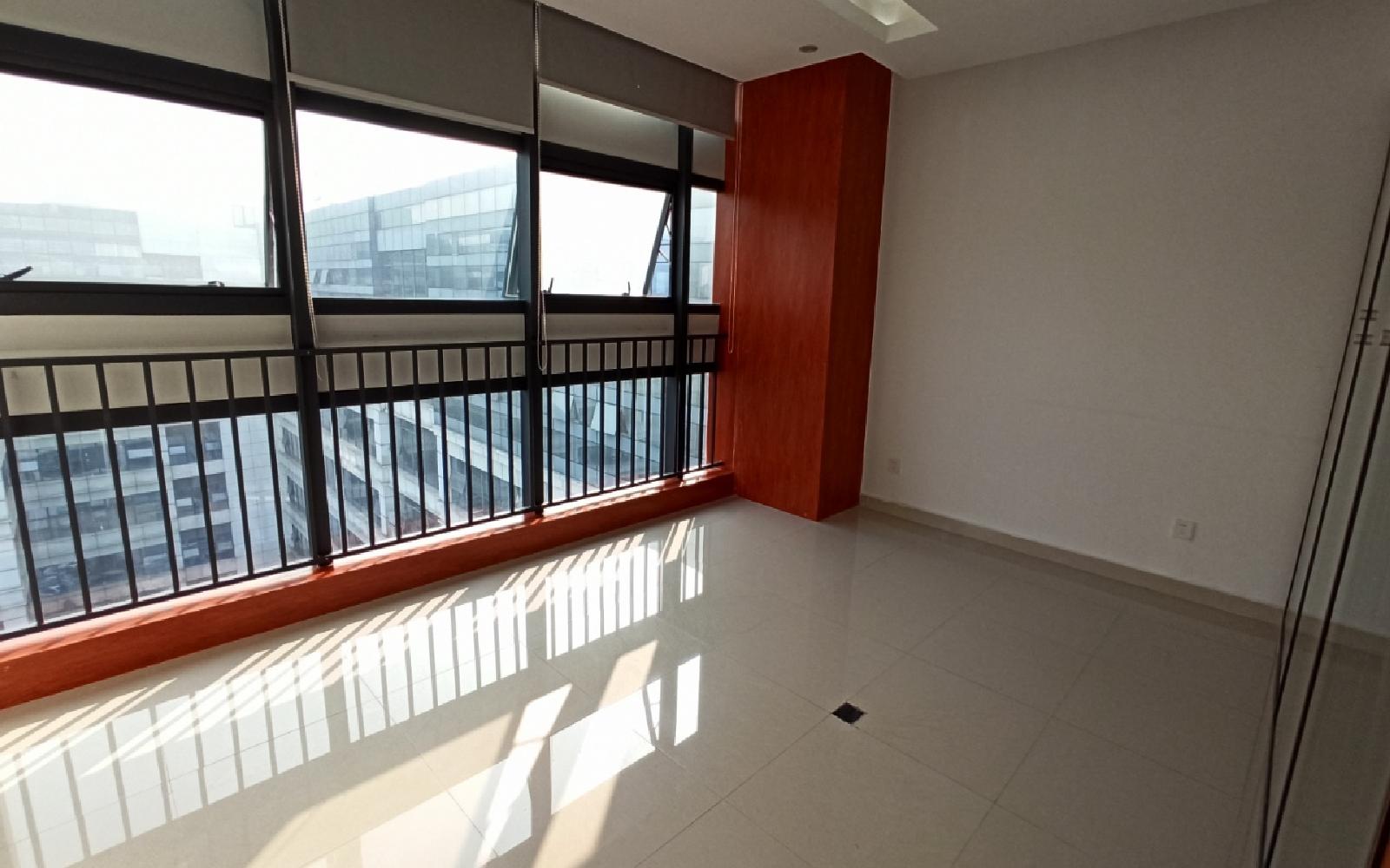 兰光科技园写字楼出租130平米精装办公室49元/m².月