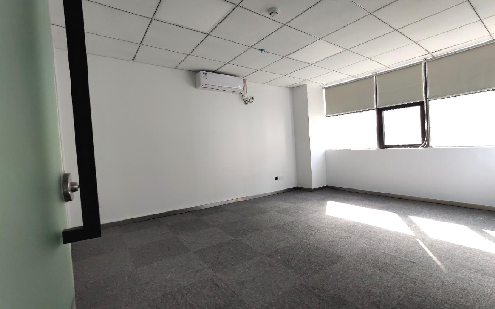 鼎元宏易大厦写字楼出租298平米精装办公室60元/m².月
