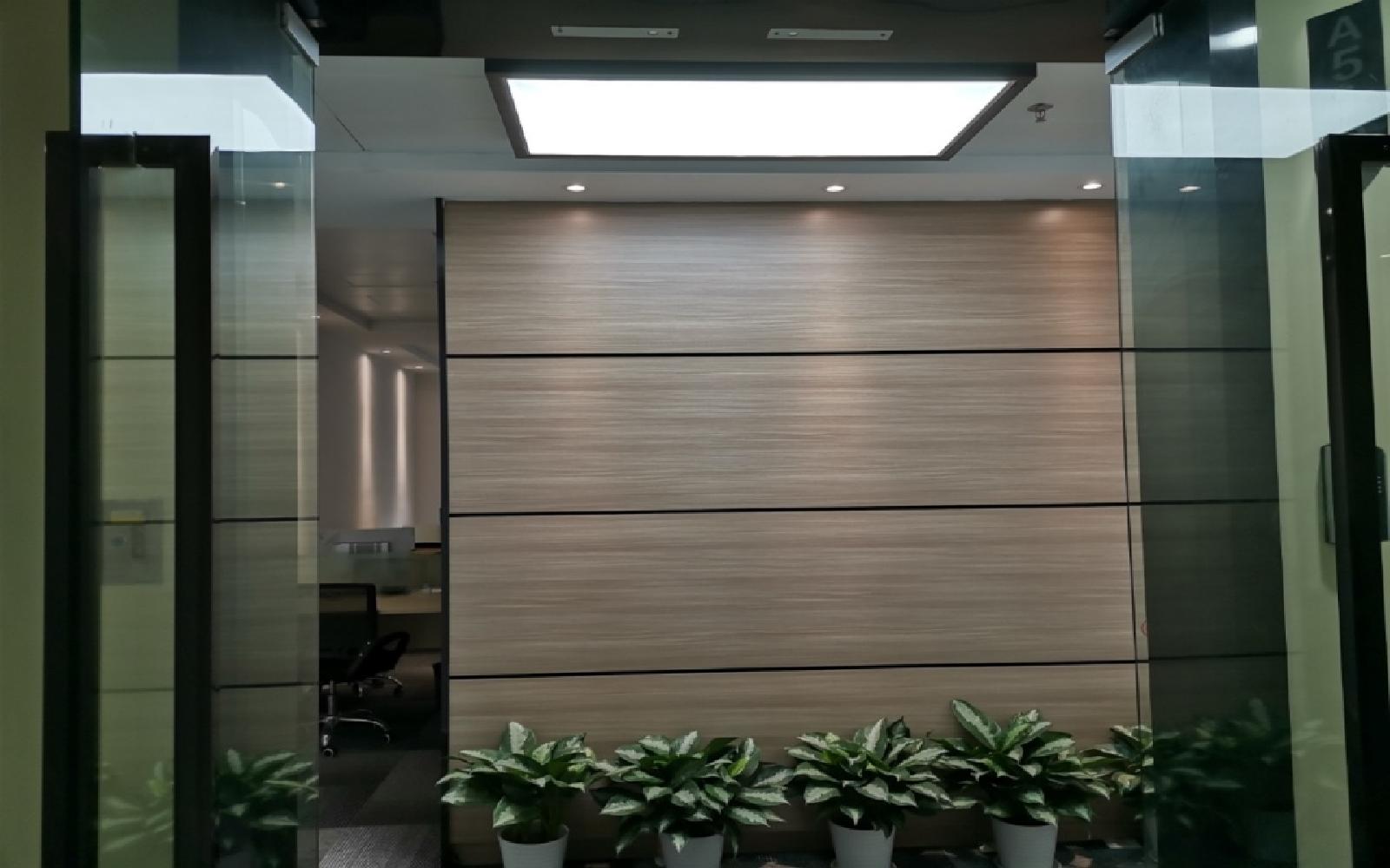 兰光科技园写字楼出租100平米精装办公室45元/m².月