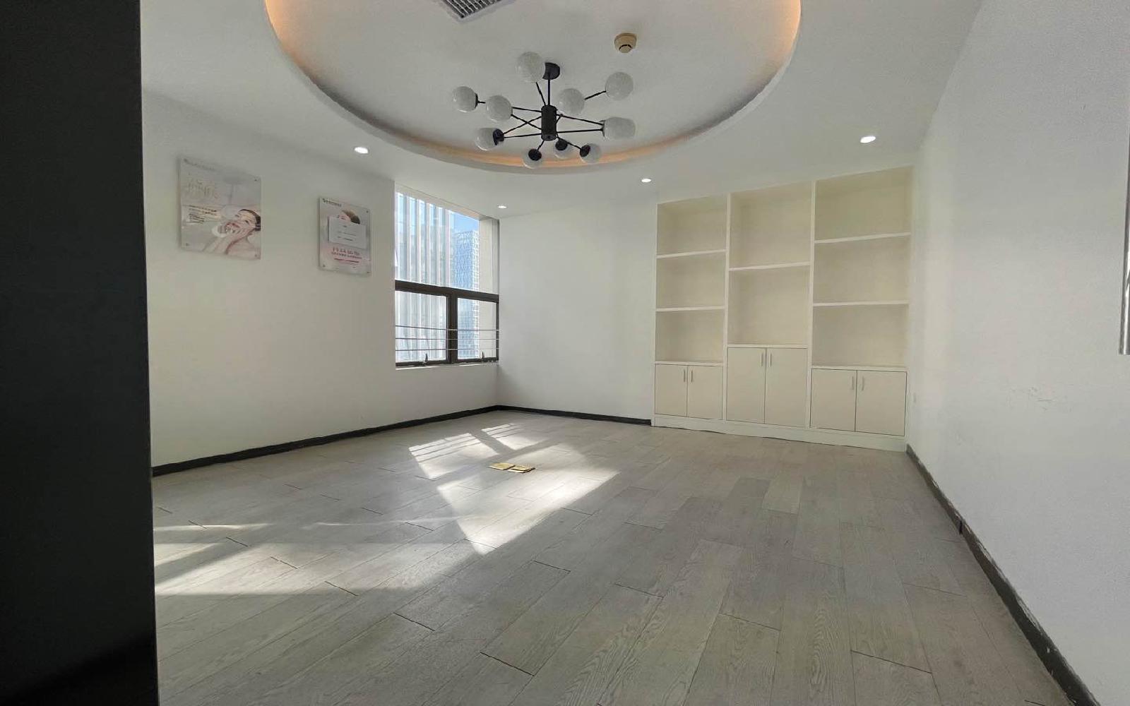 闽泰大厦写字楼出租158平米豪装办公室99元/m².月
