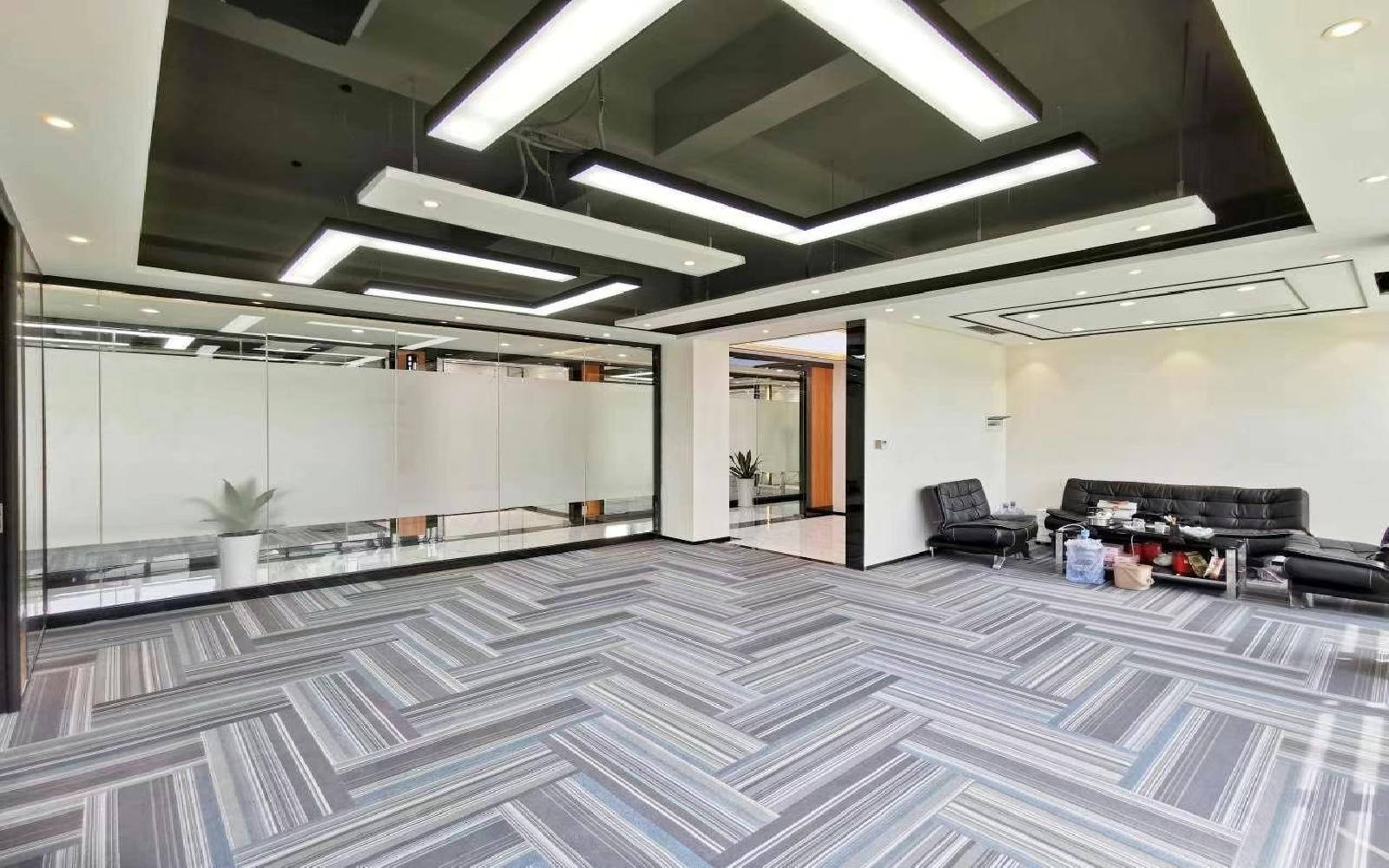 深圳软件园写字楼出租239平米豪装办公室80元/m².月