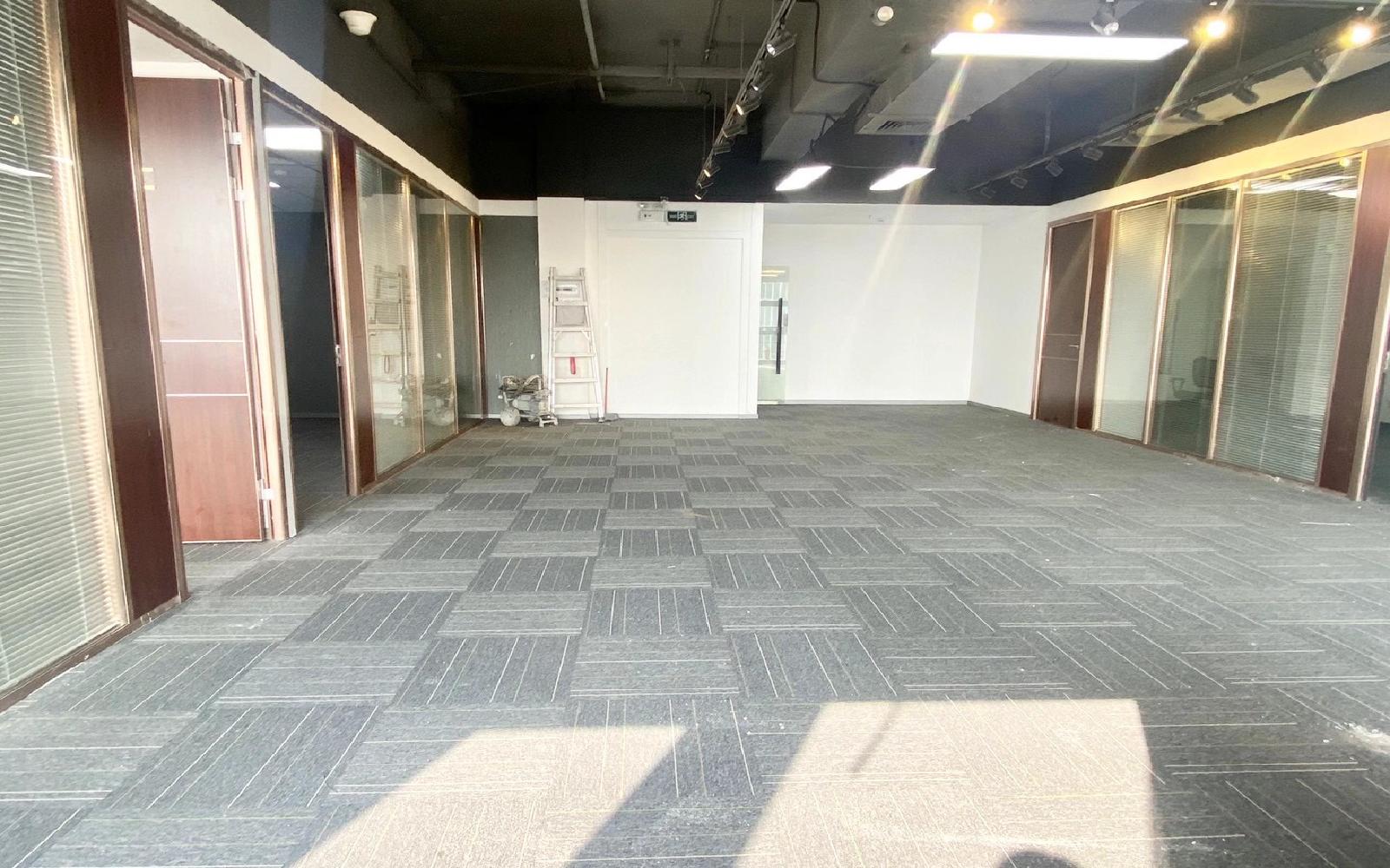 阳光科创中心写字楼出租398平米精装办公室75元/m².月