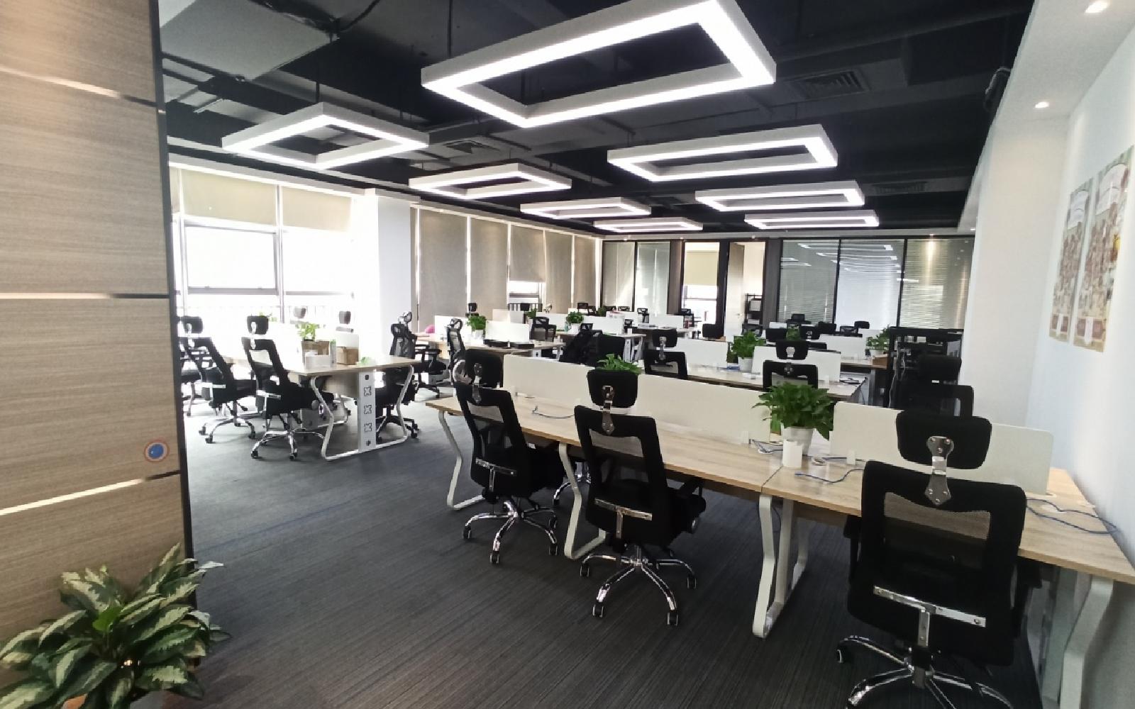 兰光科技园写字楼出租466平米豪装办公室45元/m².月