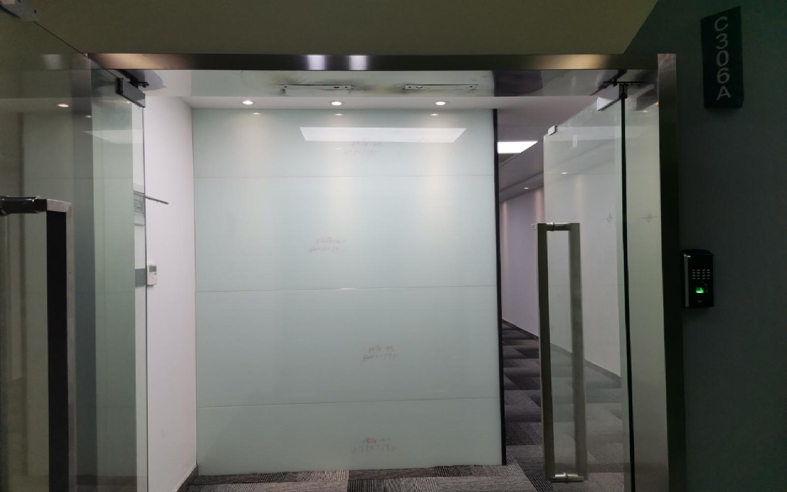 兰光科技园写字楼出租149平米精装办公室45元/m².月