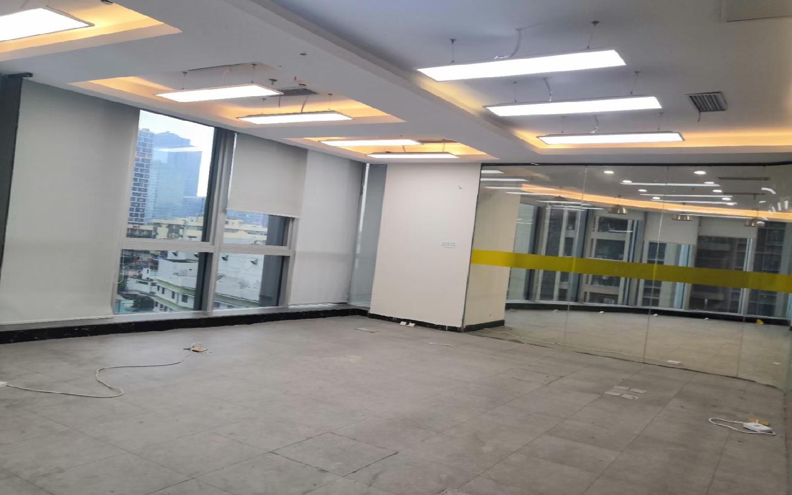 华润城大冲商务中心写字楼出租591平米豪装办公室155元/m².月