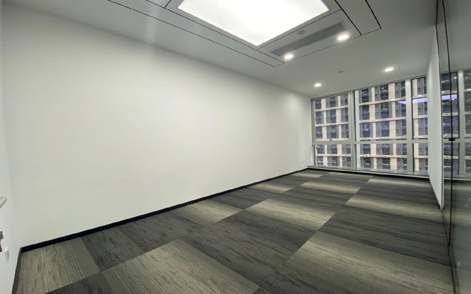 华润城大冲商务中心写字楼出租313平米精装办公室100元/m².月