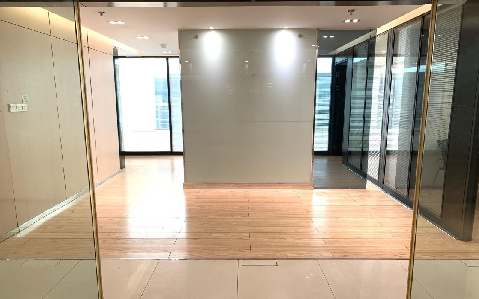 研祥科技大厦写字楼出租637平米精装办公室120元/m².月