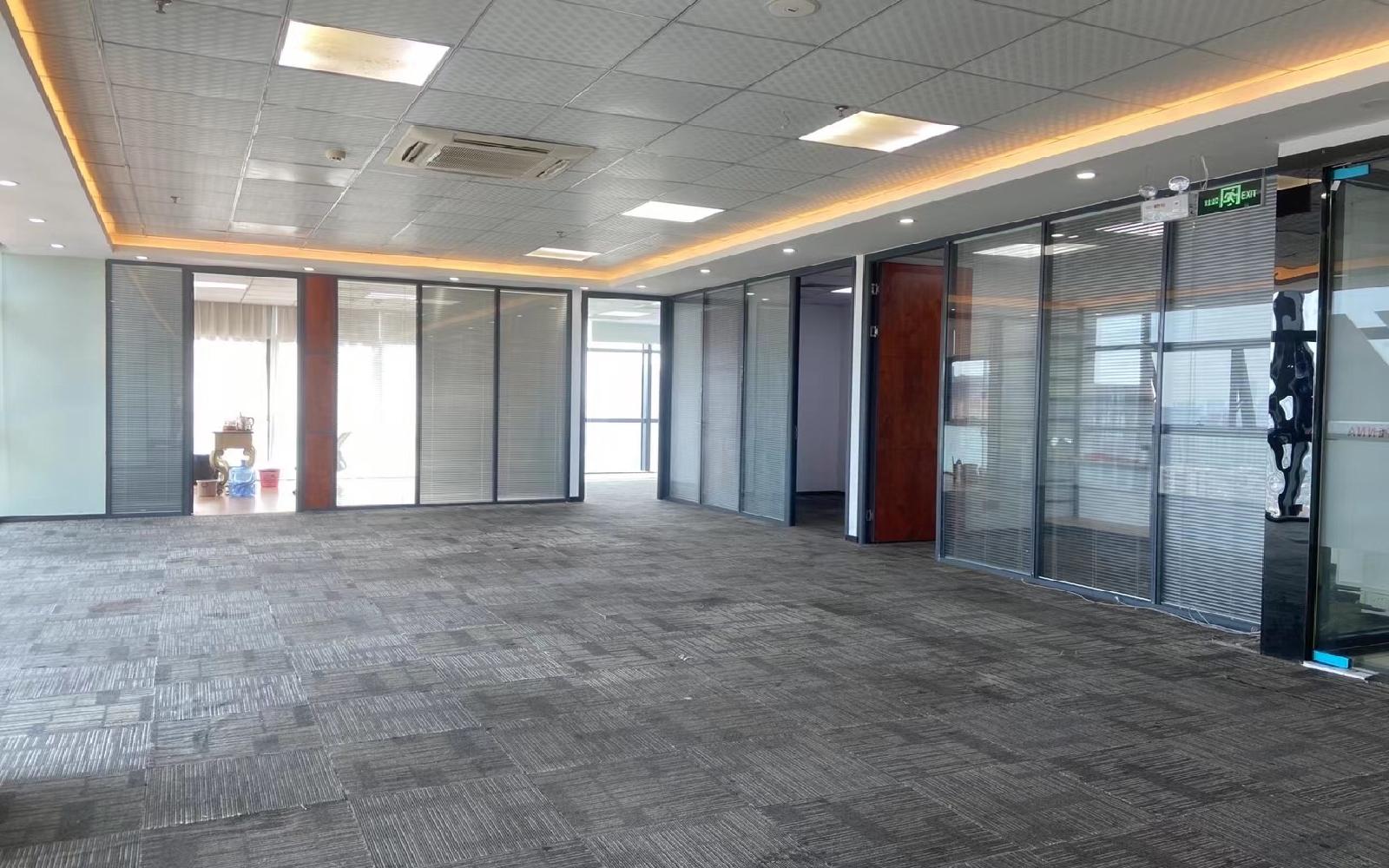 创新大厦写字楼出租529平米精装办公室70元/m².月
