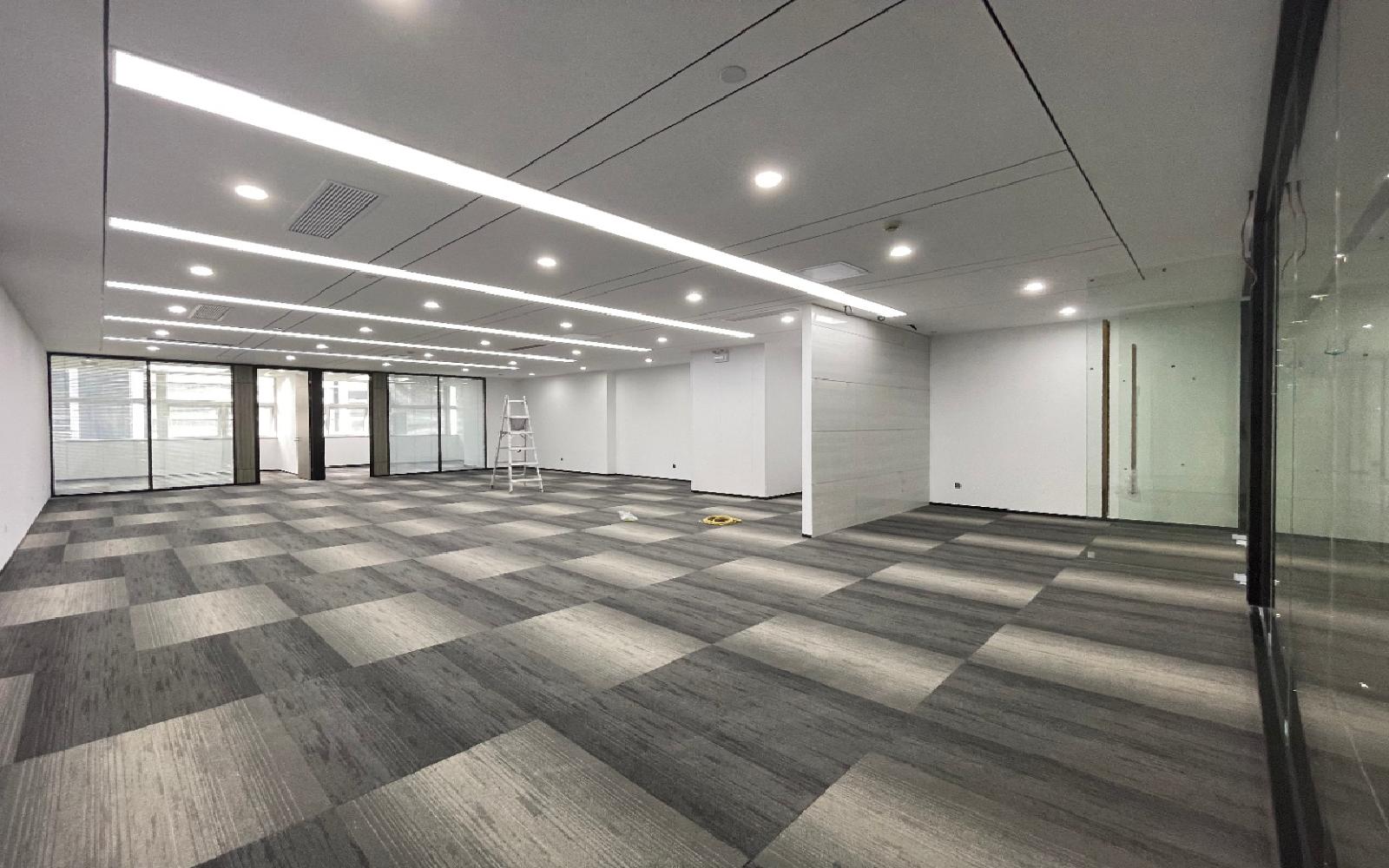 飞亚达科技大厦写字楼出租429平米精装办公室70元/m².月