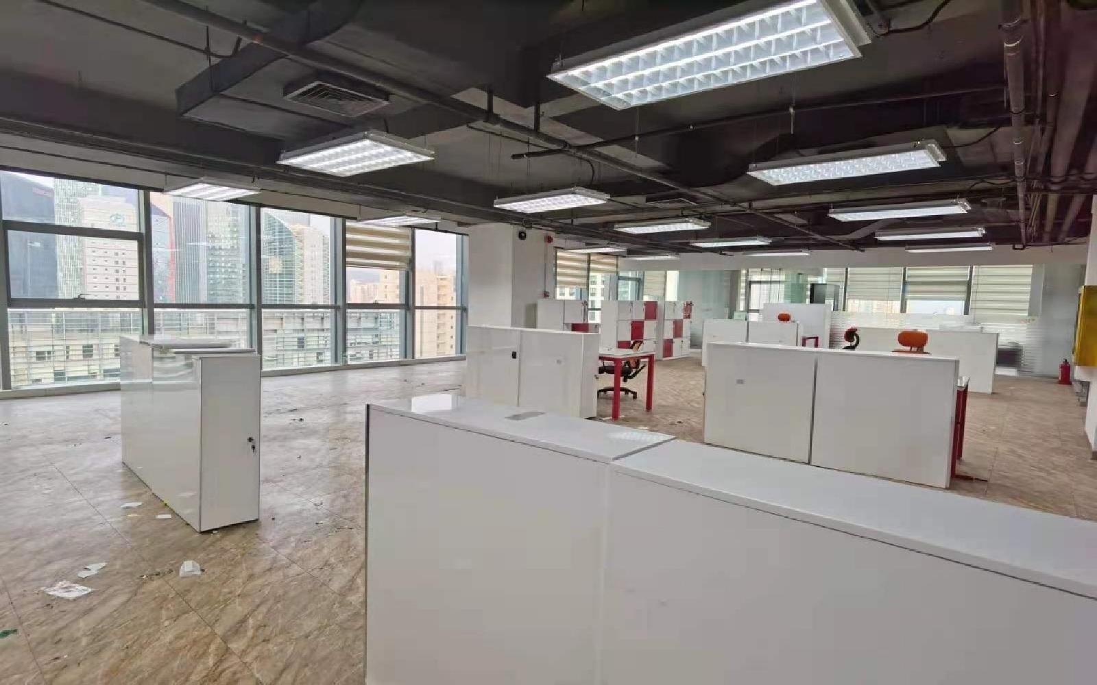迈科龙大厦写字楼出租550平米精装办公室125元/m².月