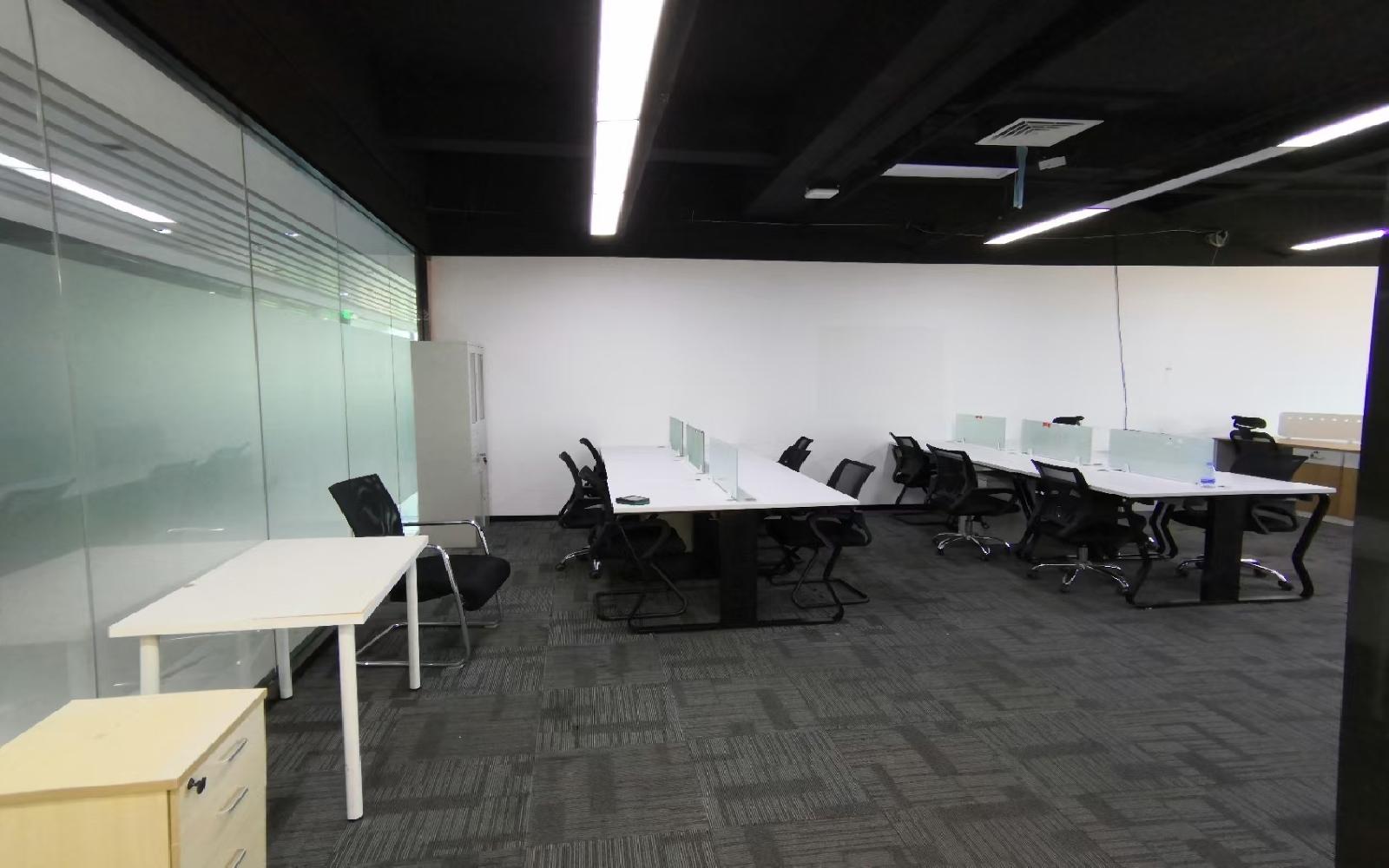 虚拟大学园写字楼出租280平米精装办公室65元/m².月