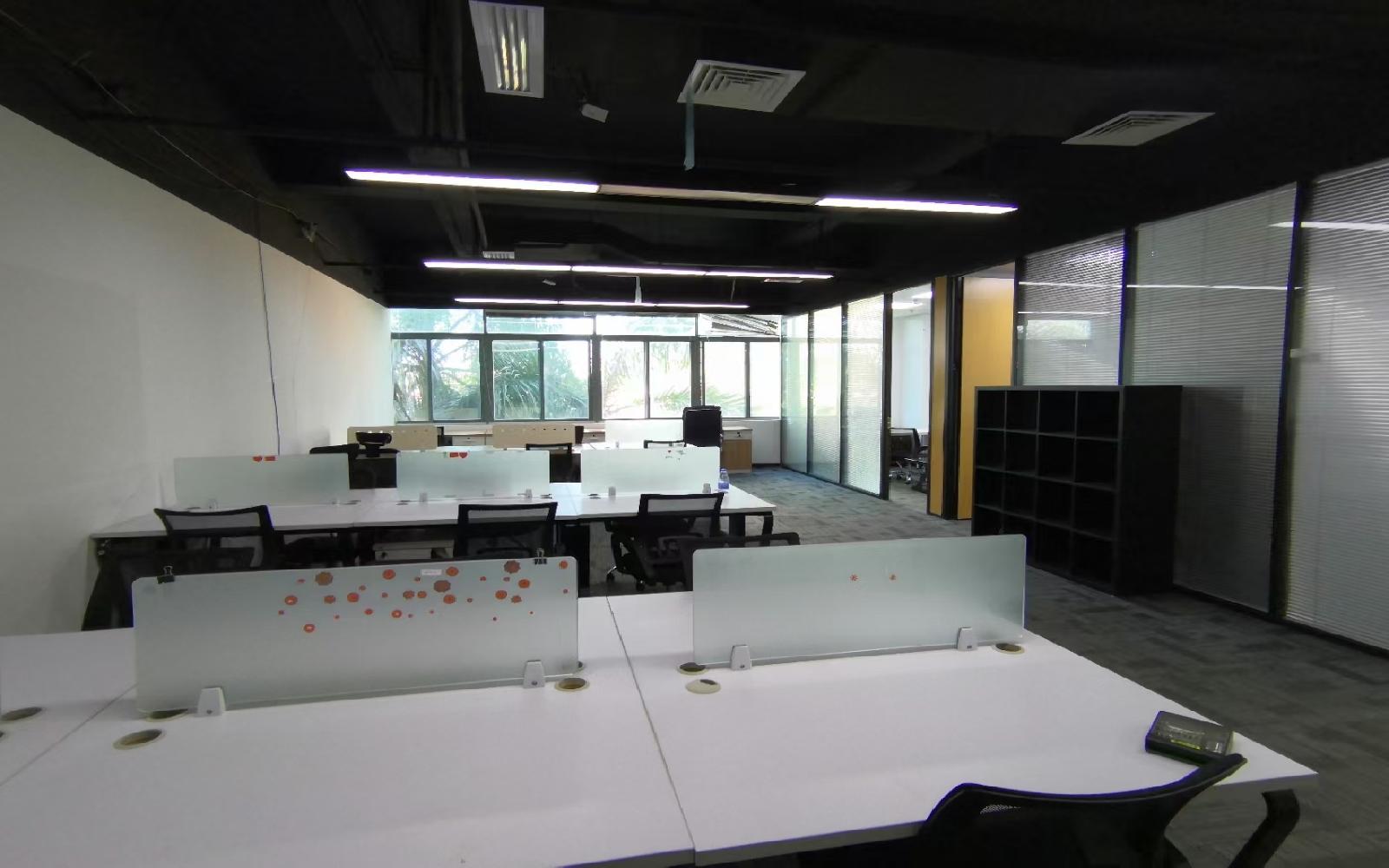 虚拟大学园写字楼出租280平米精装办公室65元/m².月