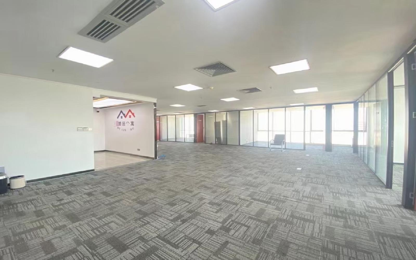 田厦国际中心（田厦金牛广场）写字楼出租640平米精装办公室115元/m².月