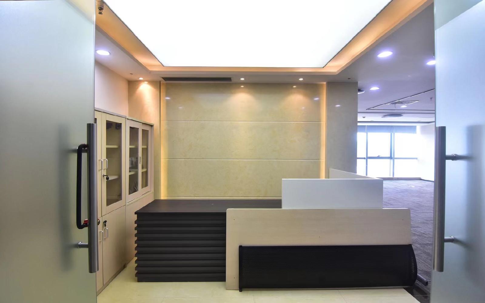 华润城大冲商务中心写字楼出租355平米豪装办公室80元/m².月