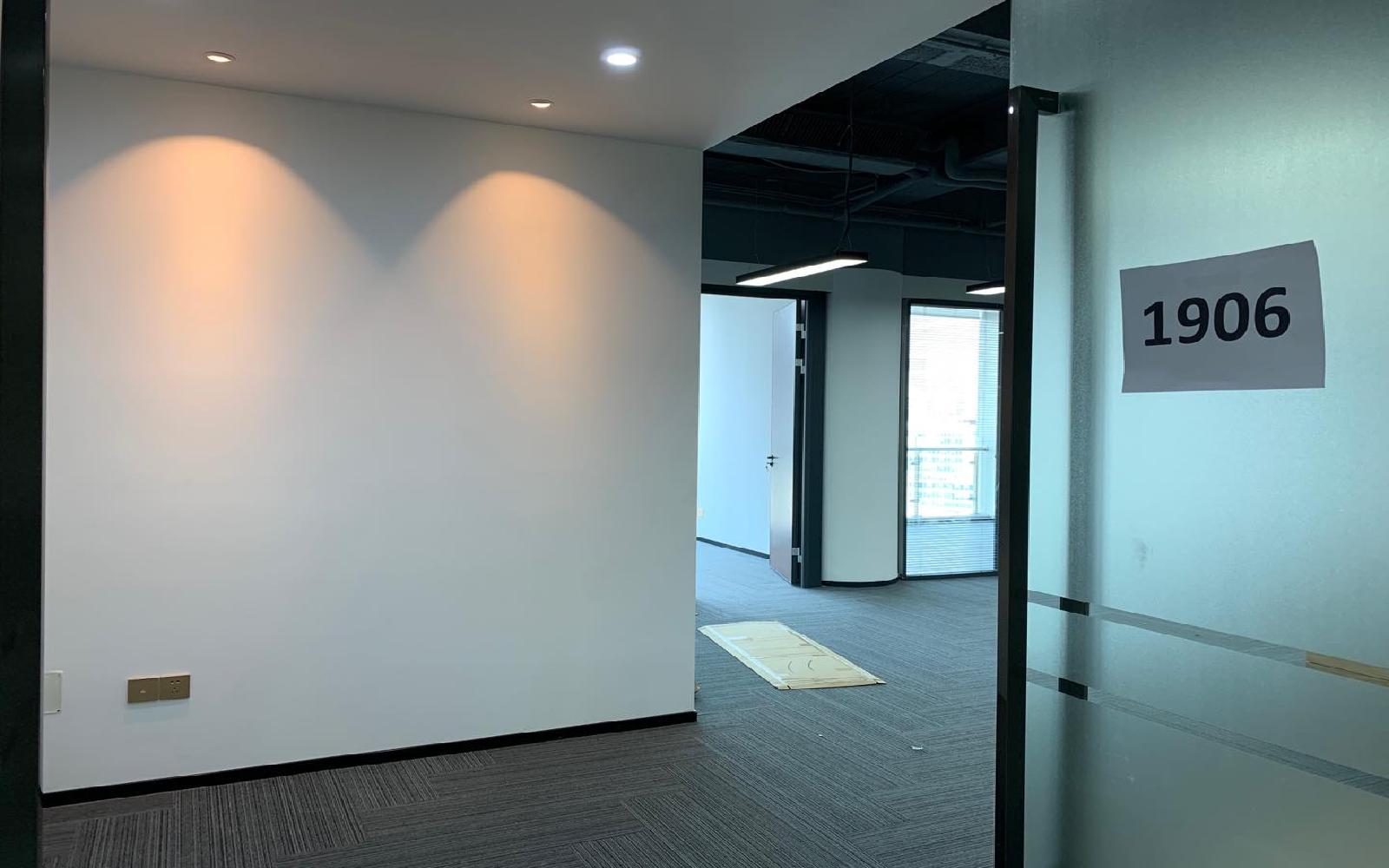 软件产业基地写字楼出租267平米精装办公室80元/m².月