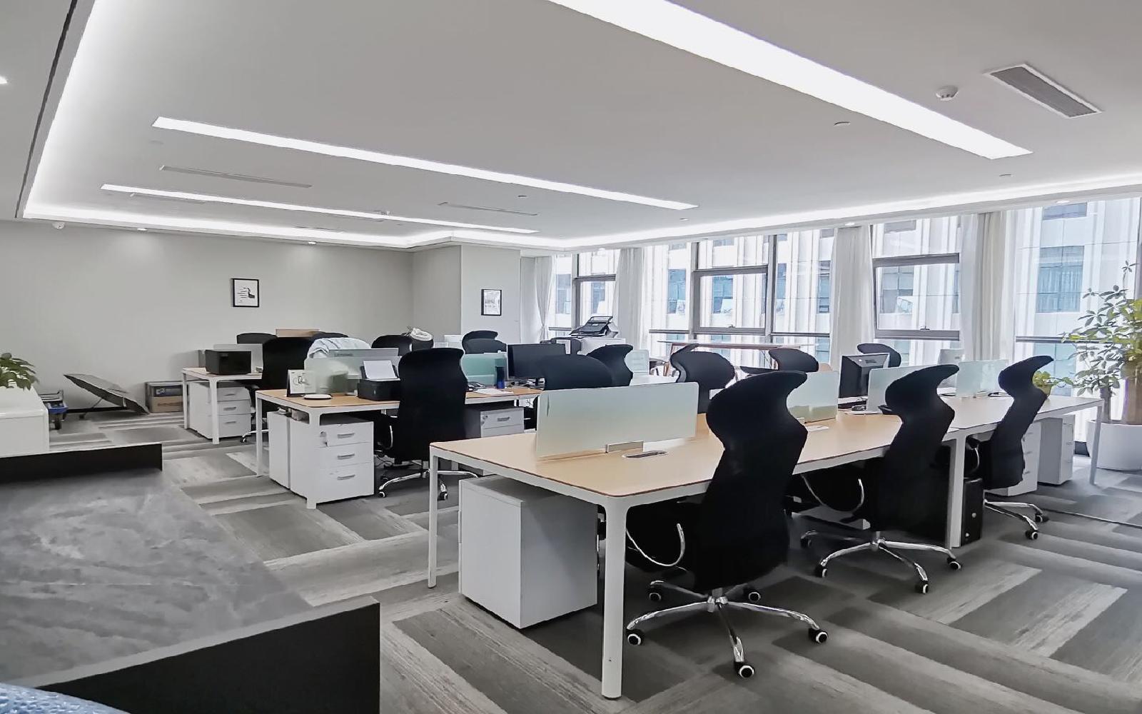深圳北理工创新大厦写字楼出租598平米豪装办公室80元/m².月