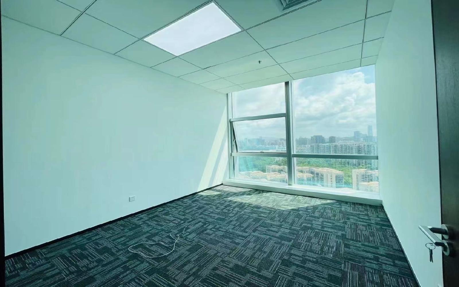立桥金融中心写字楼出租215平米精装办公室100元/m².月