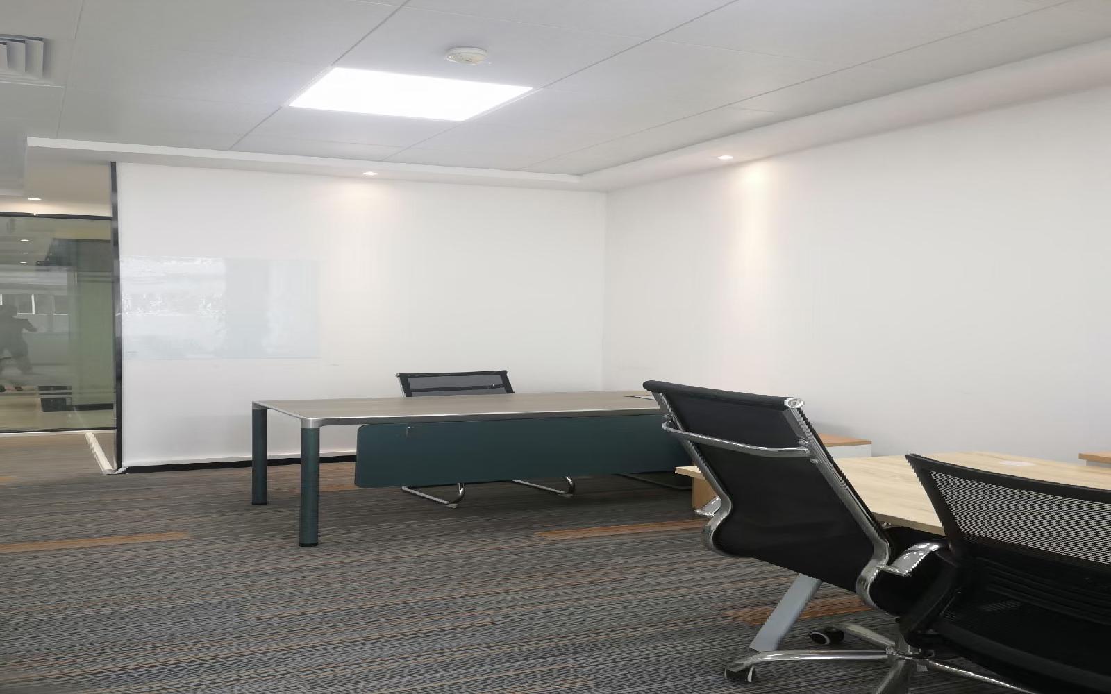 兰光科技园写字楼出租373平米豪装办公室49元/m².月