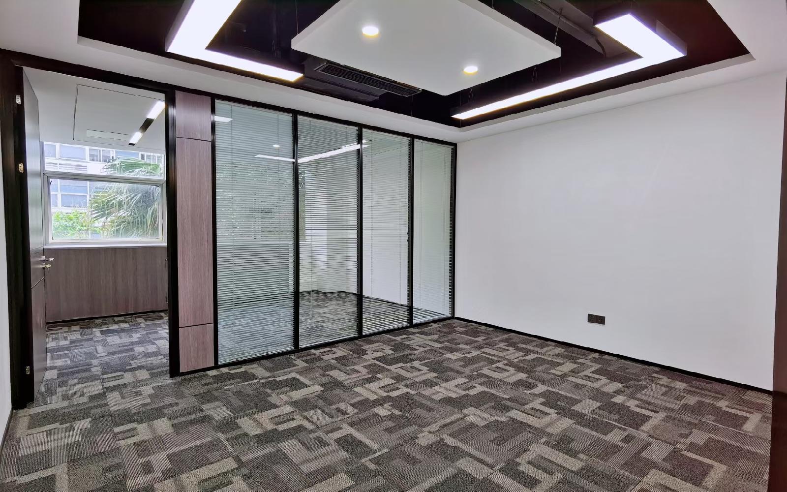 深圳软件园写字楼出租123平米豪装办公室69元/m².月