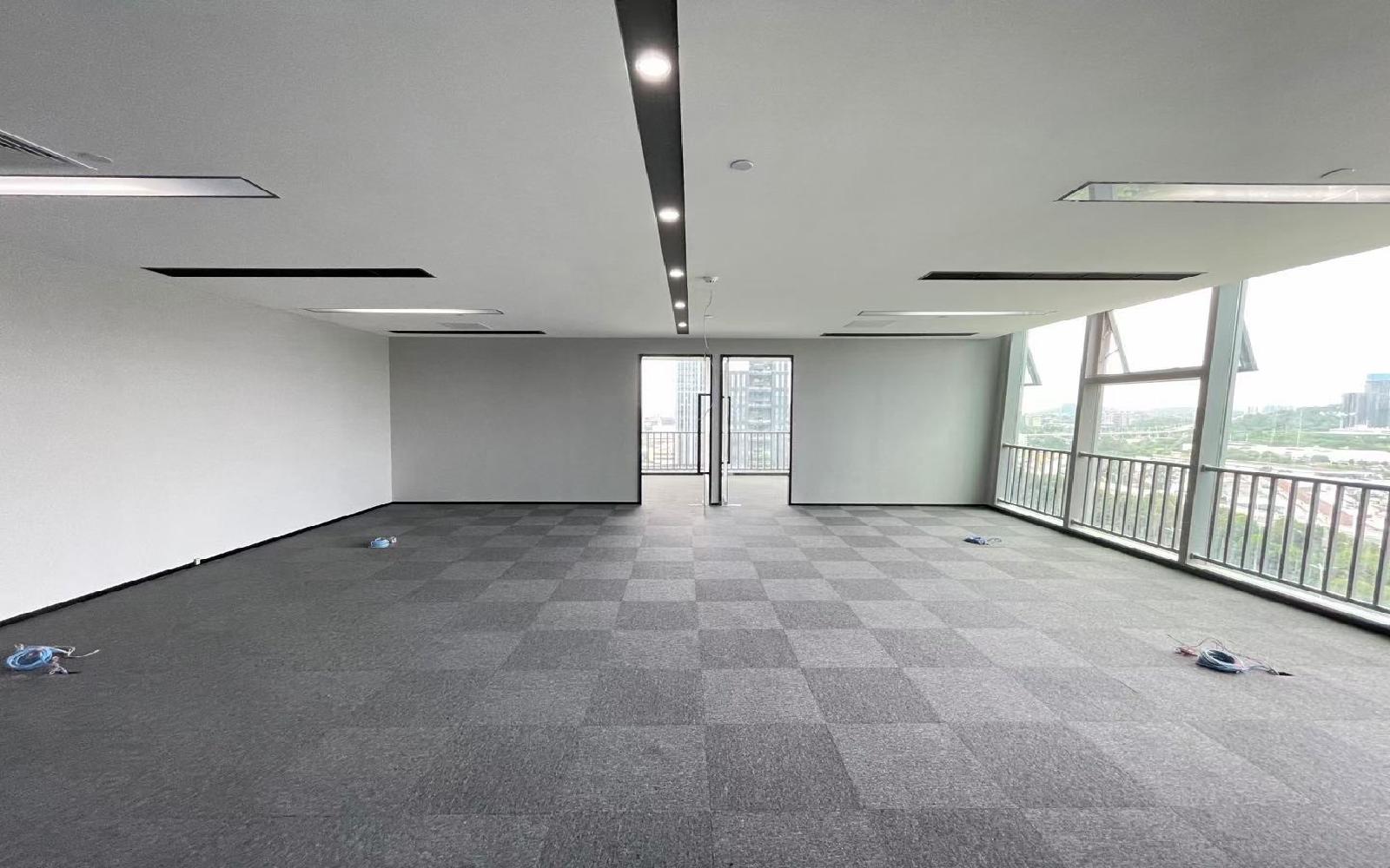 酷派大厦写字楼出租389平米豪装办公室90元/m².月