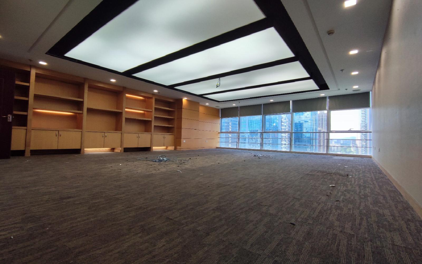 德赛科技大厦写字楼出租489平米精装办公室130元/m².月