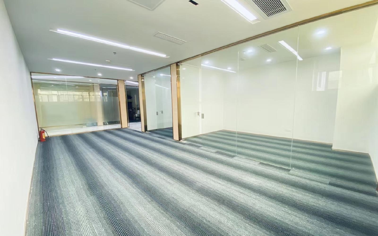 虚拟大学园写字楼出租152平米精装办公室60元/m².月