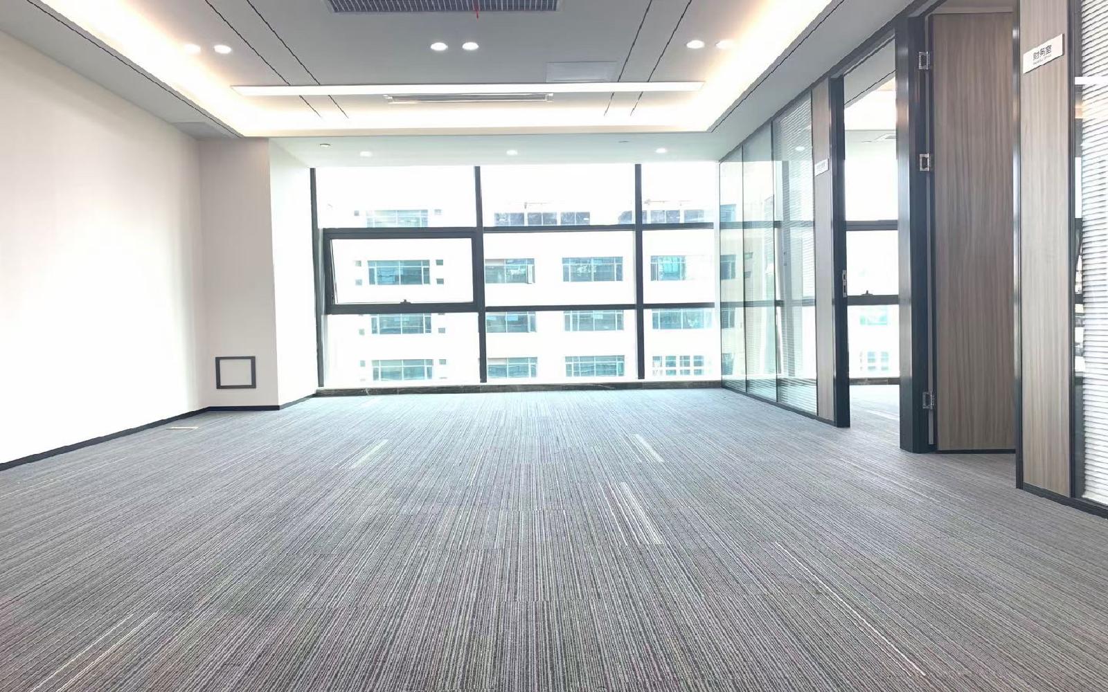 阳光粤海大厦写字楼出租200平米精装办公室85元/m².月