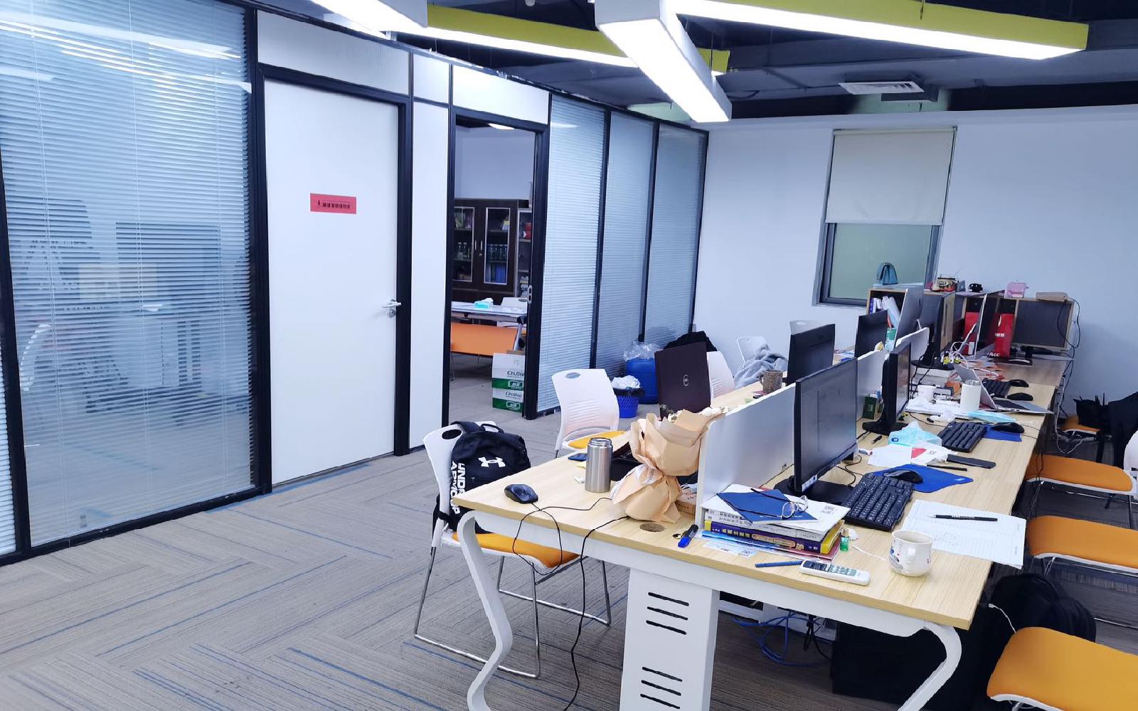 软件产业基地写字楼出租859平米精装办公室90元/m².月
