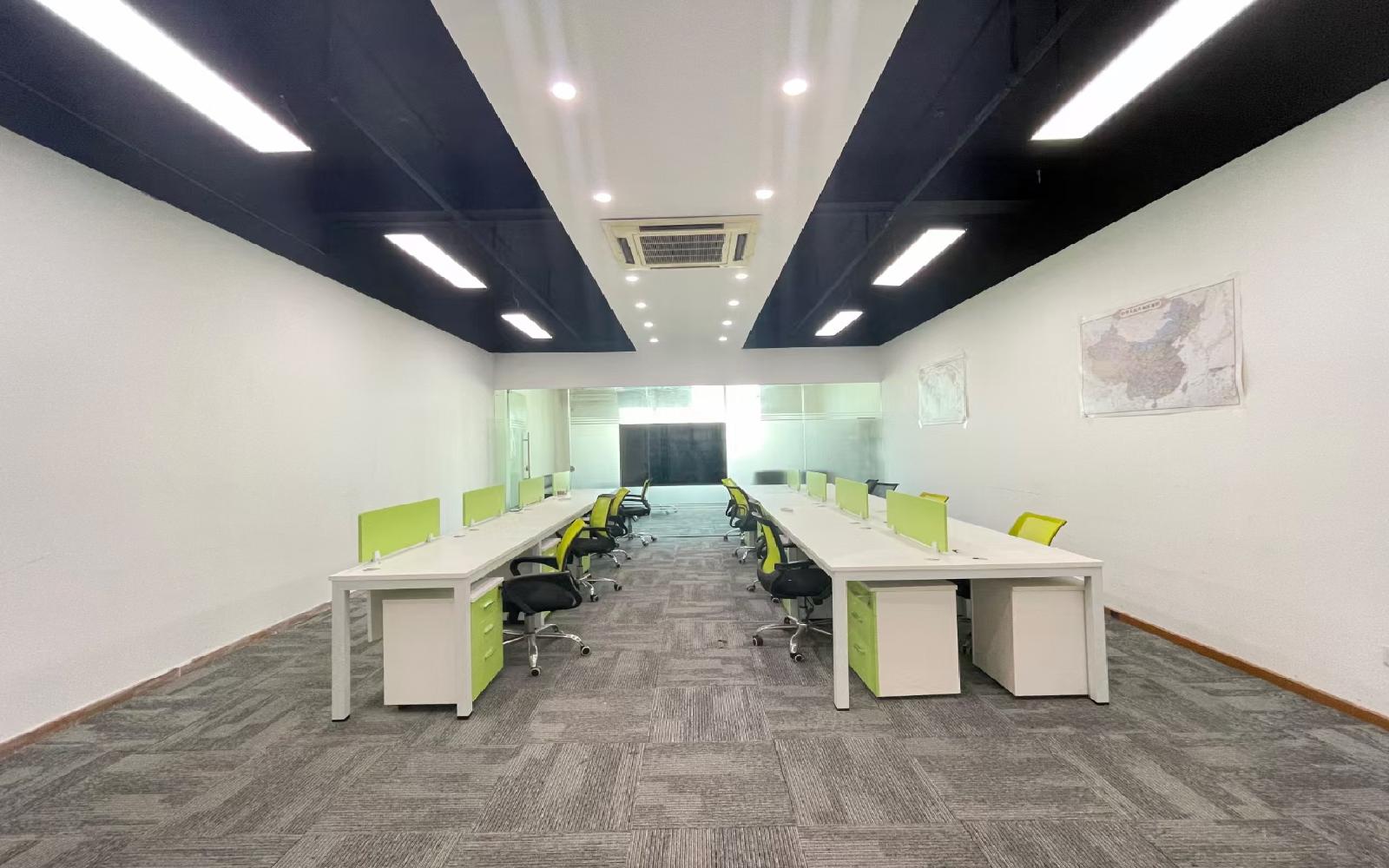 南山云谷创新产业园（二期）写字楼出租138平米豪装办公室70元/m².月