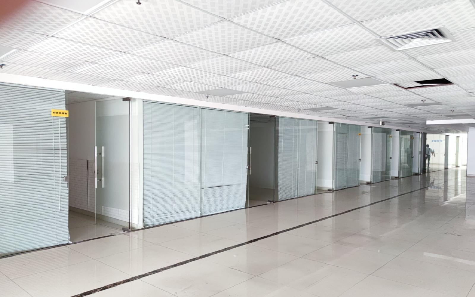 华瀚科技大厦写字楼出租1650平米精装办公室65元/m².月