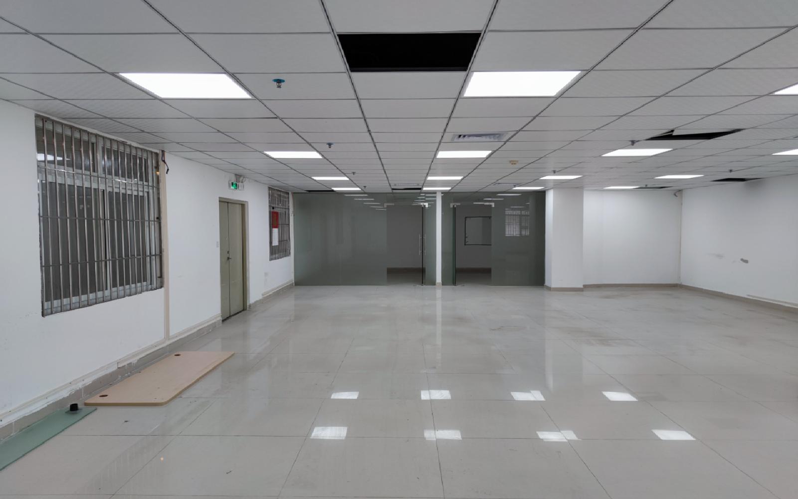 华瀚科技大厦写字楼出租1650平米精装办公室65元/m².月