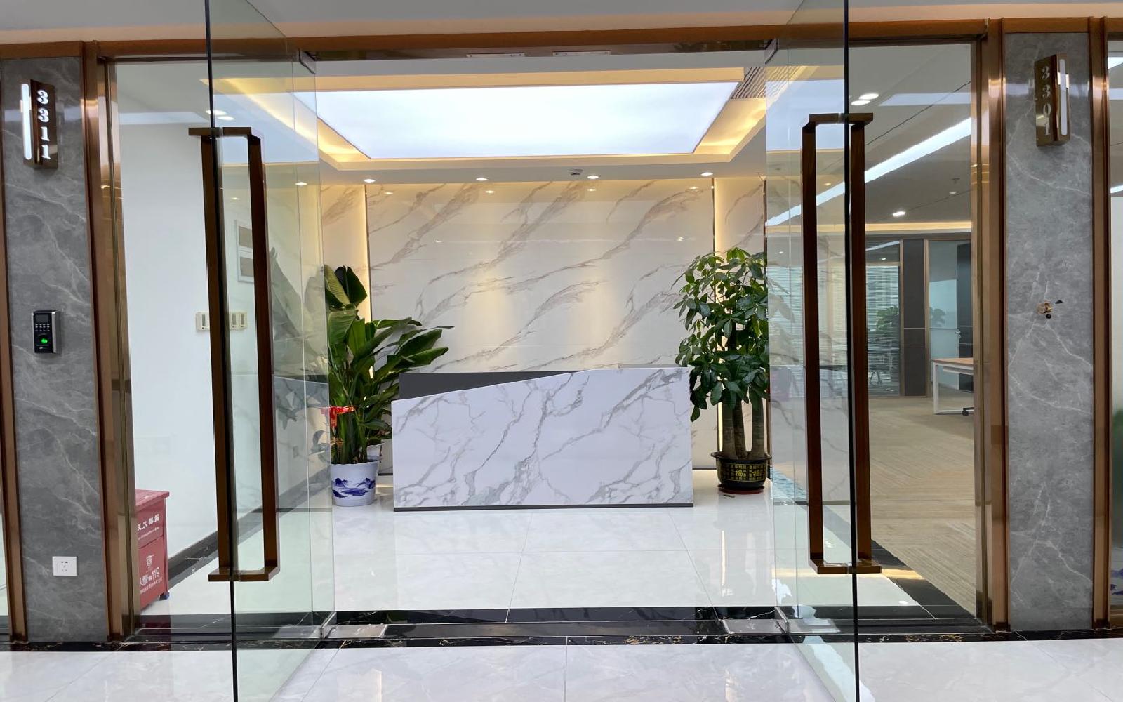 华润城大冲商务中心写字楼出租658平米精装办公室78元/m².月