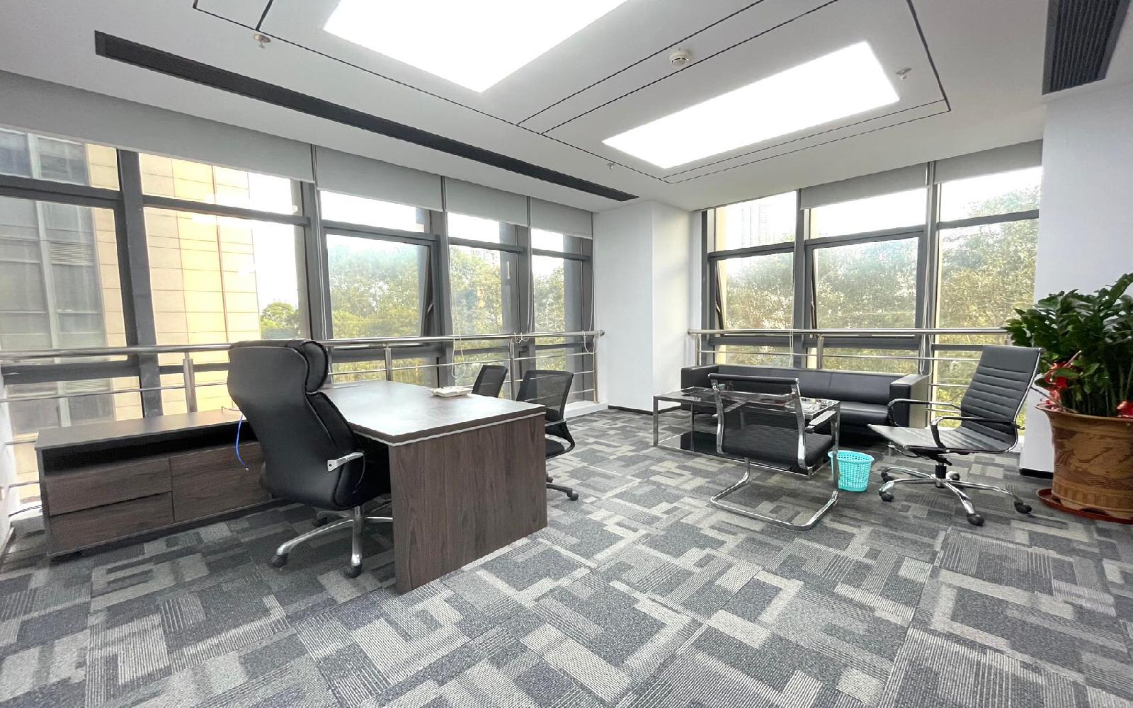 大族创新大厦写字楼出租368平米精装办公室98元/m².月