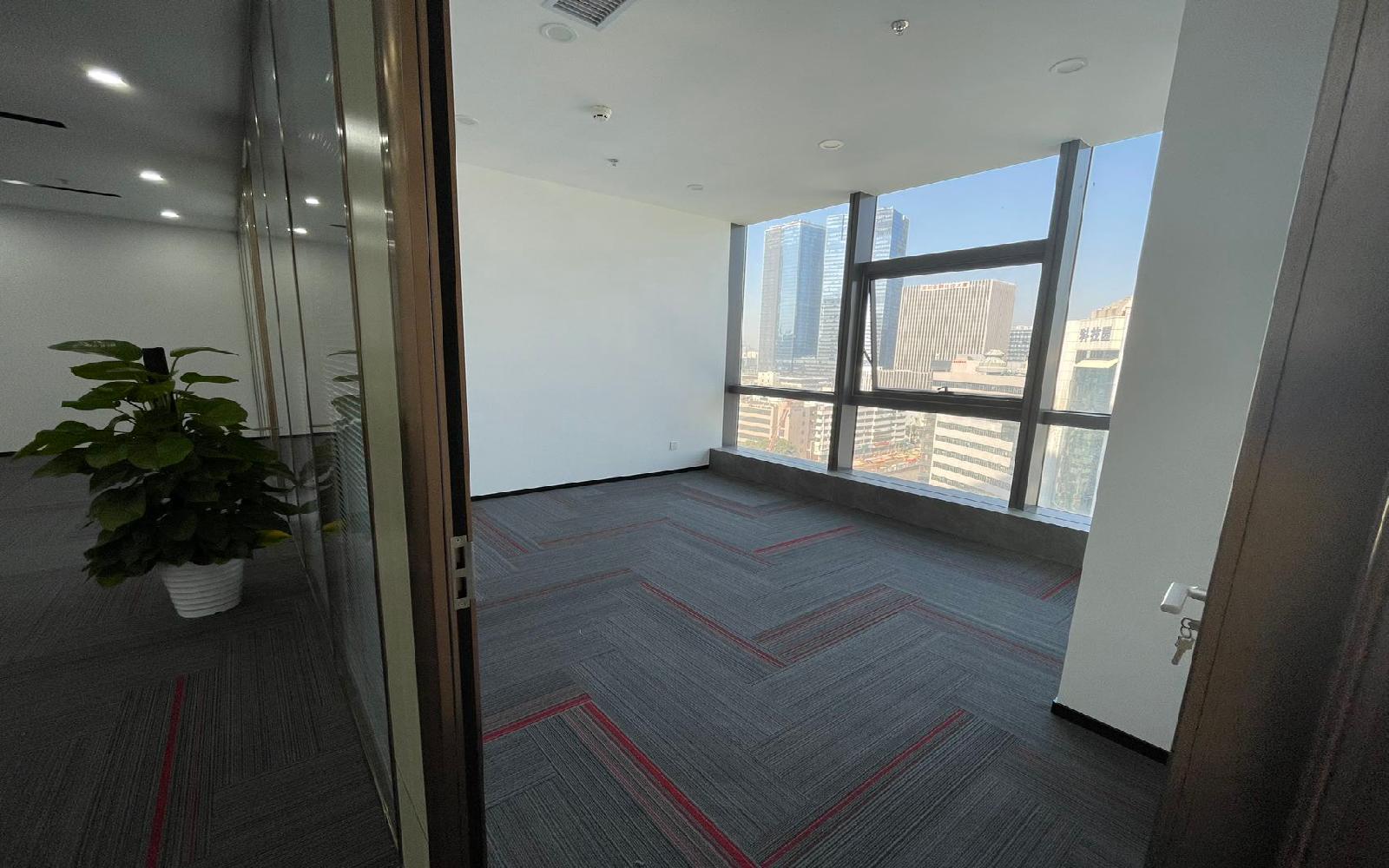 中电长城大厦写字楼出租528平米精装办公室85元/m².月