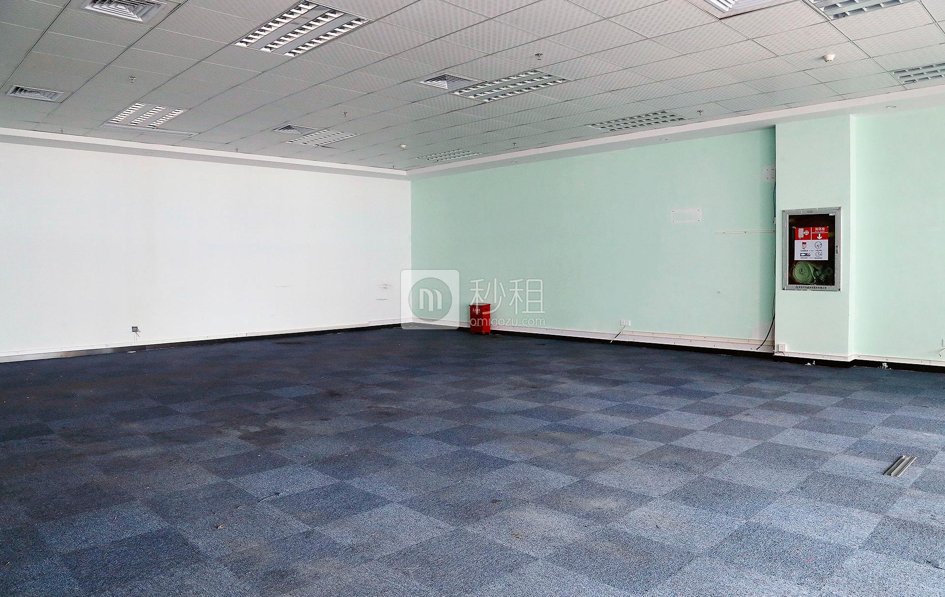 中山大学产学研基地写字楼出租475平米精装办公室135元/m².月