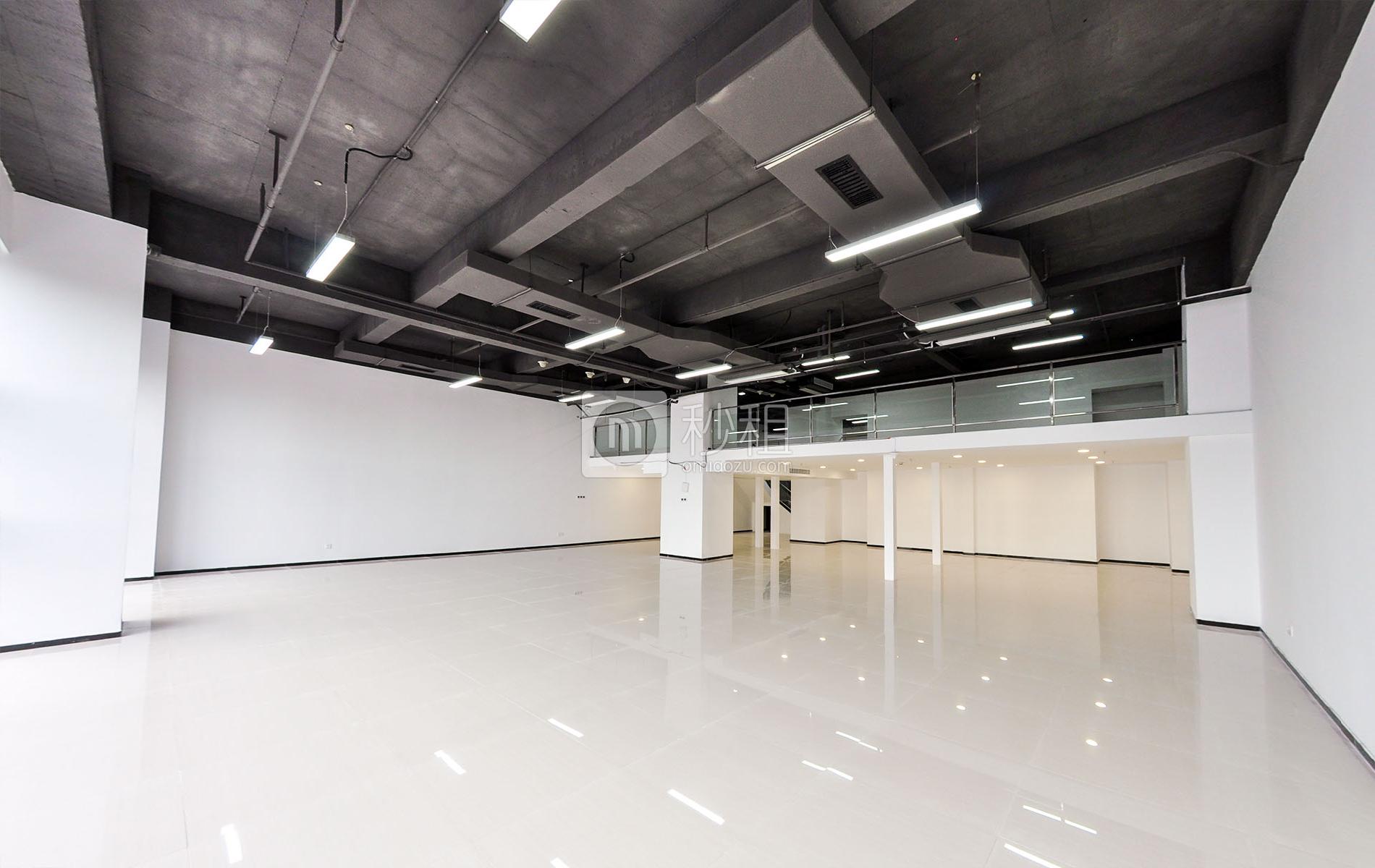 尚美中心大厦写字楼出租250平米精装办公室100元/m².月