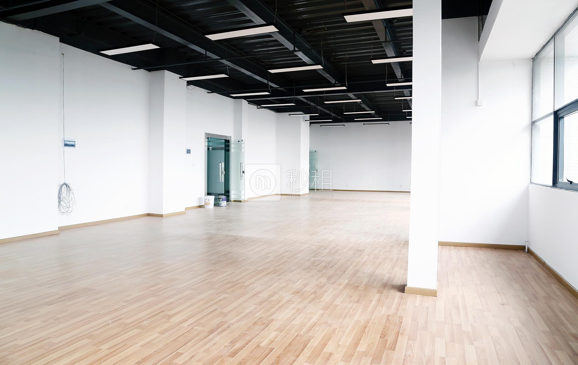  淘景商务大厦写字楼出租335平米精装办公室75元/m².月