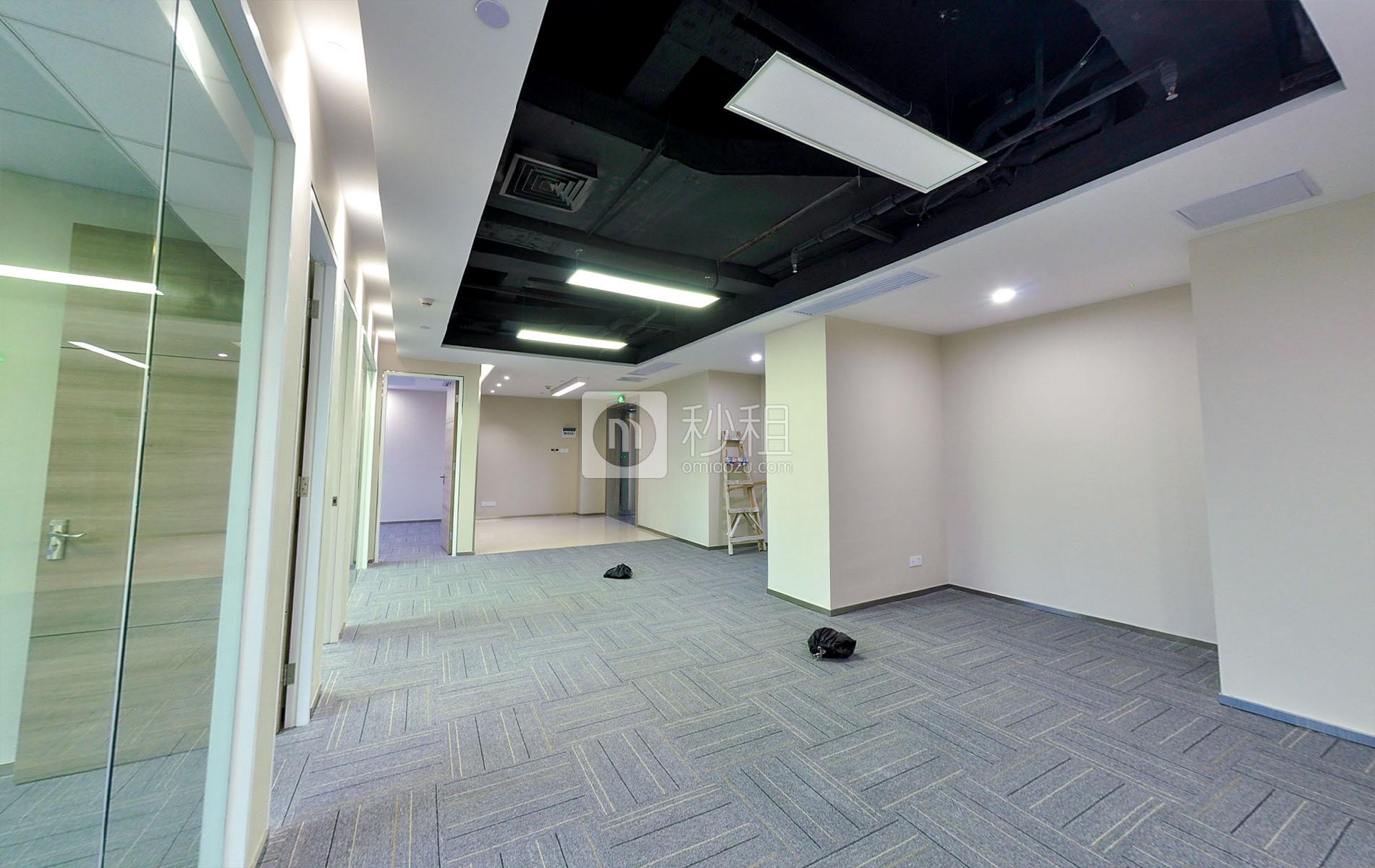 荔园创客写字楼出租216平米精装办公室155元/m².月