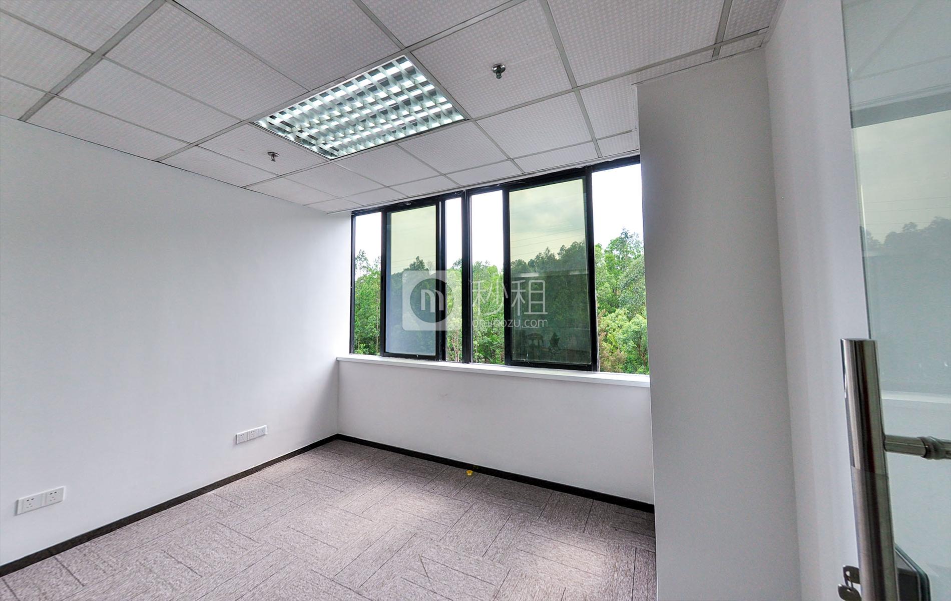 明华国际会议中心写字楼出租135平米简装办公室130元/m².月