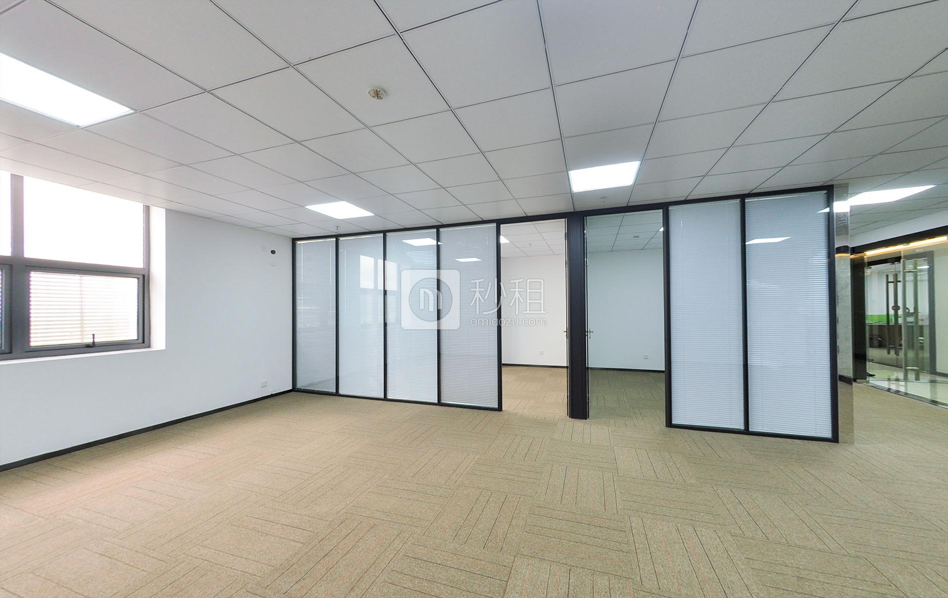 尚美创客大厦写字楼出租470平米精装办公室32元/m².月