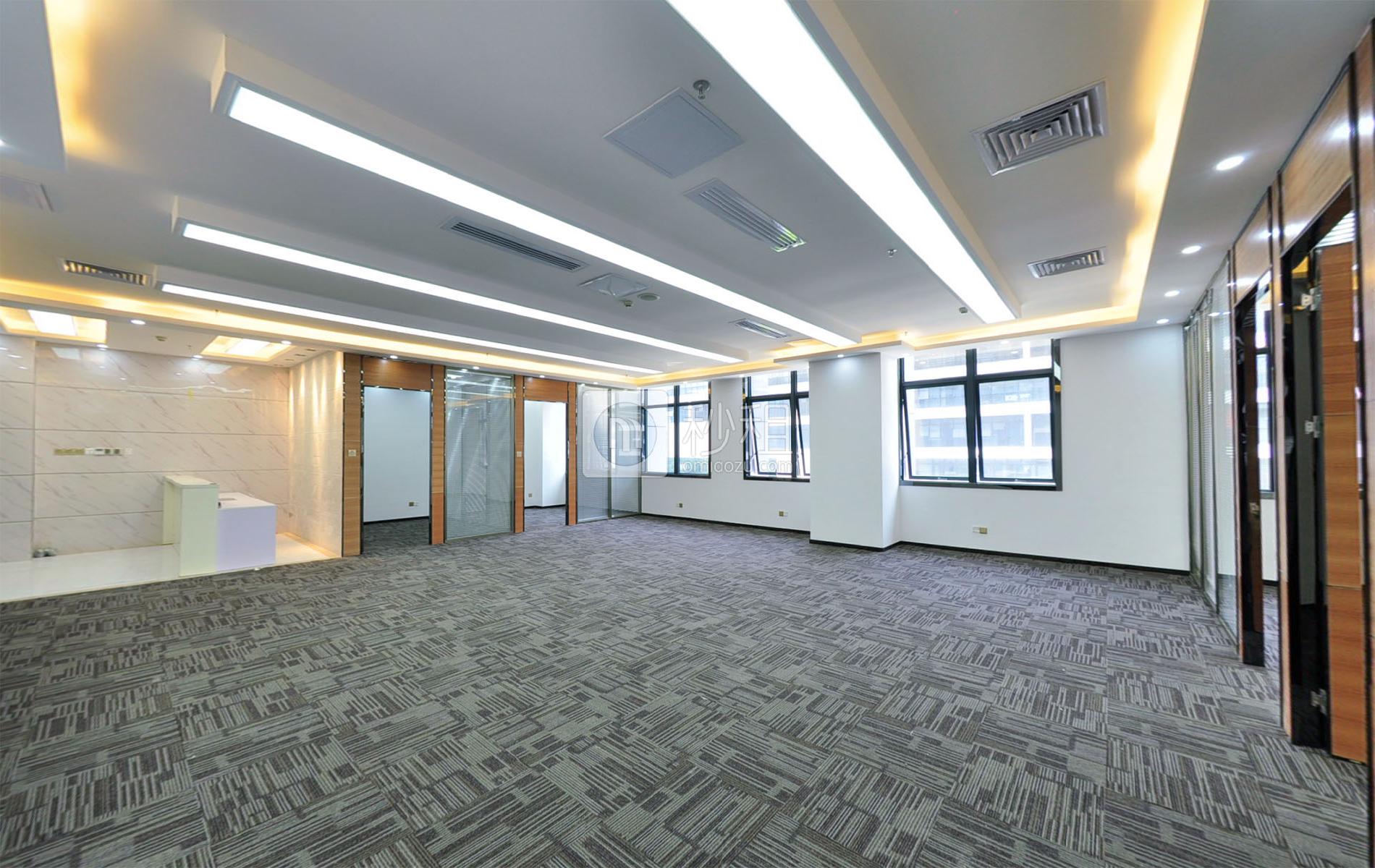 雪松大厦写字楼出租258平米精装办公室118元/m².月