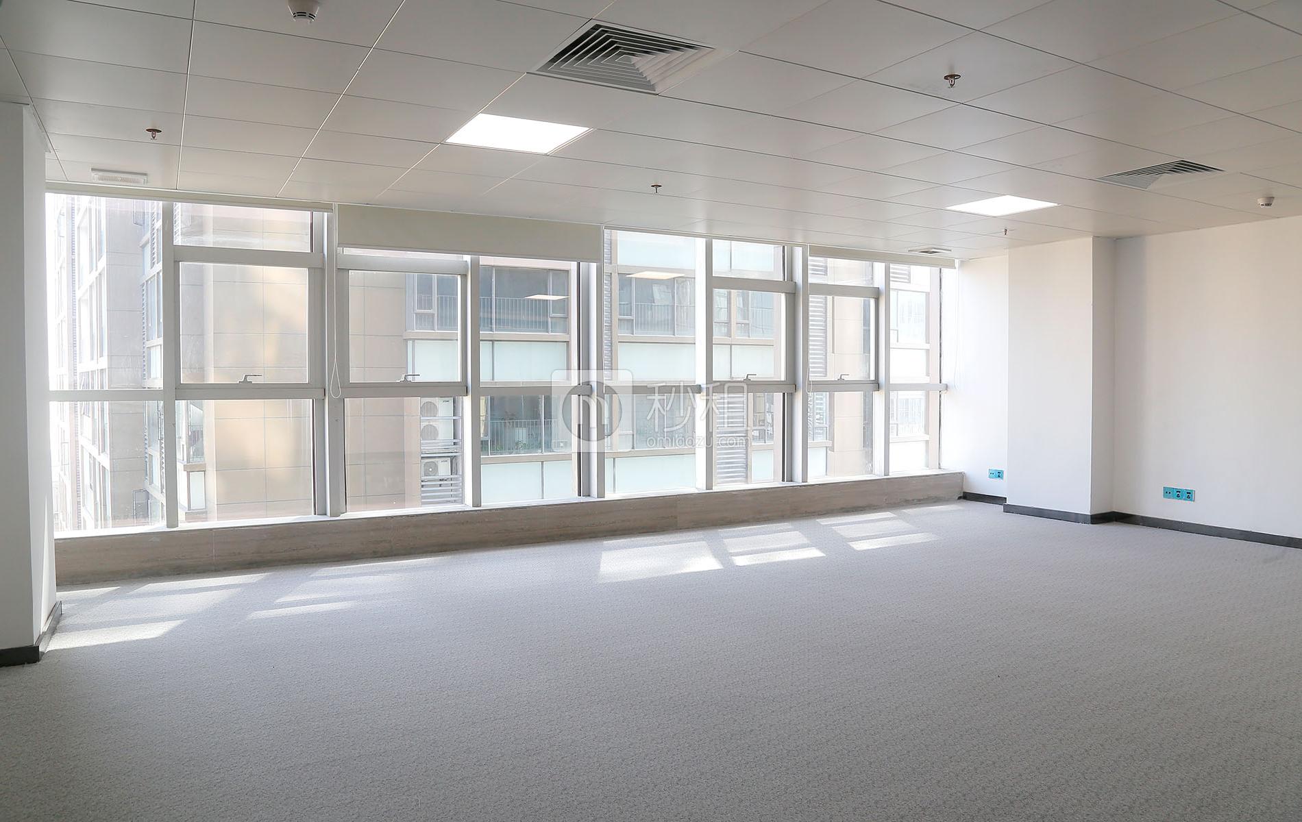 财润国际大厦写字楼出租400平米简装办公室130元/m².月