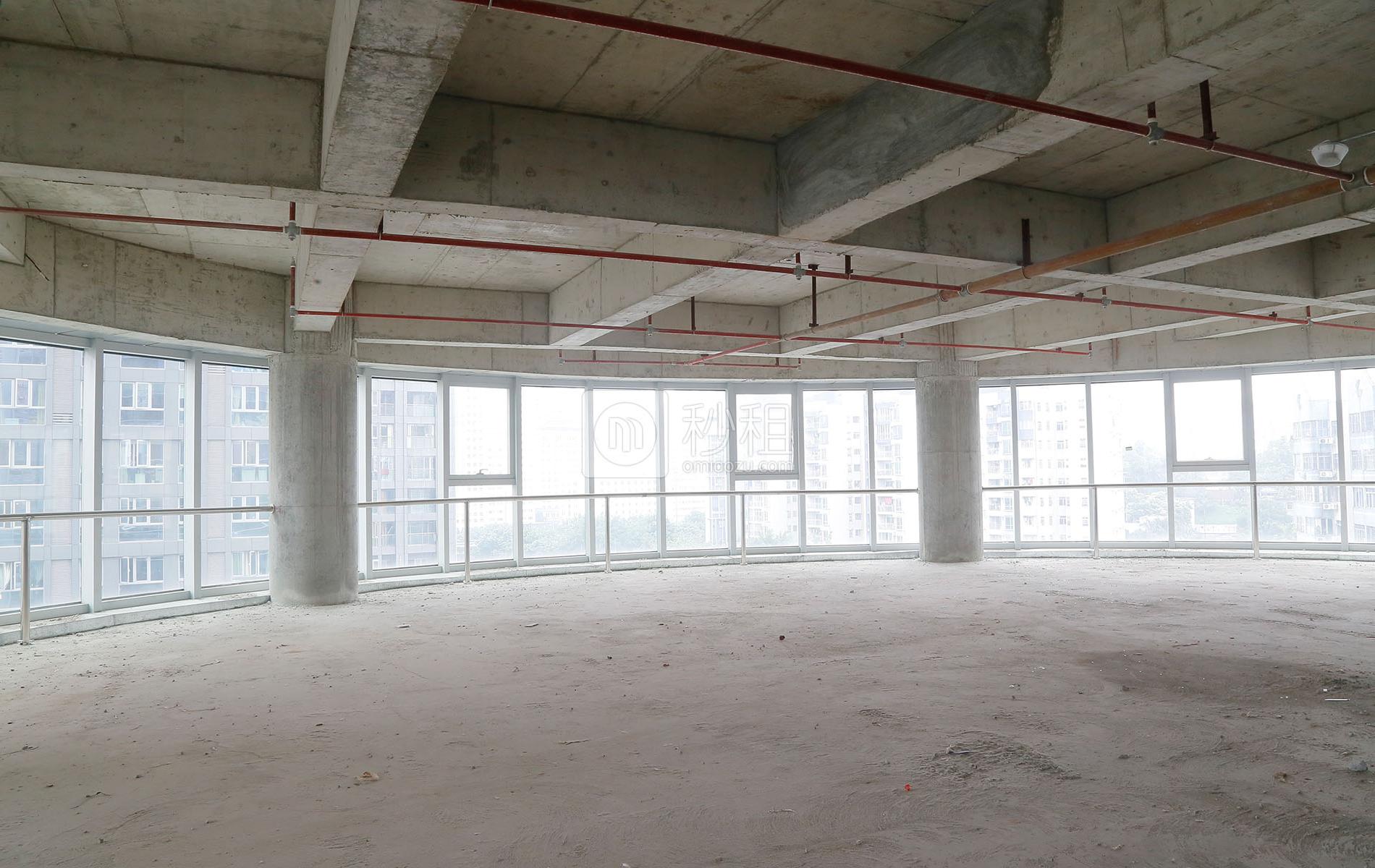 金润国际大厦写字楼出租2700平米毛坯办公室100元/m².月