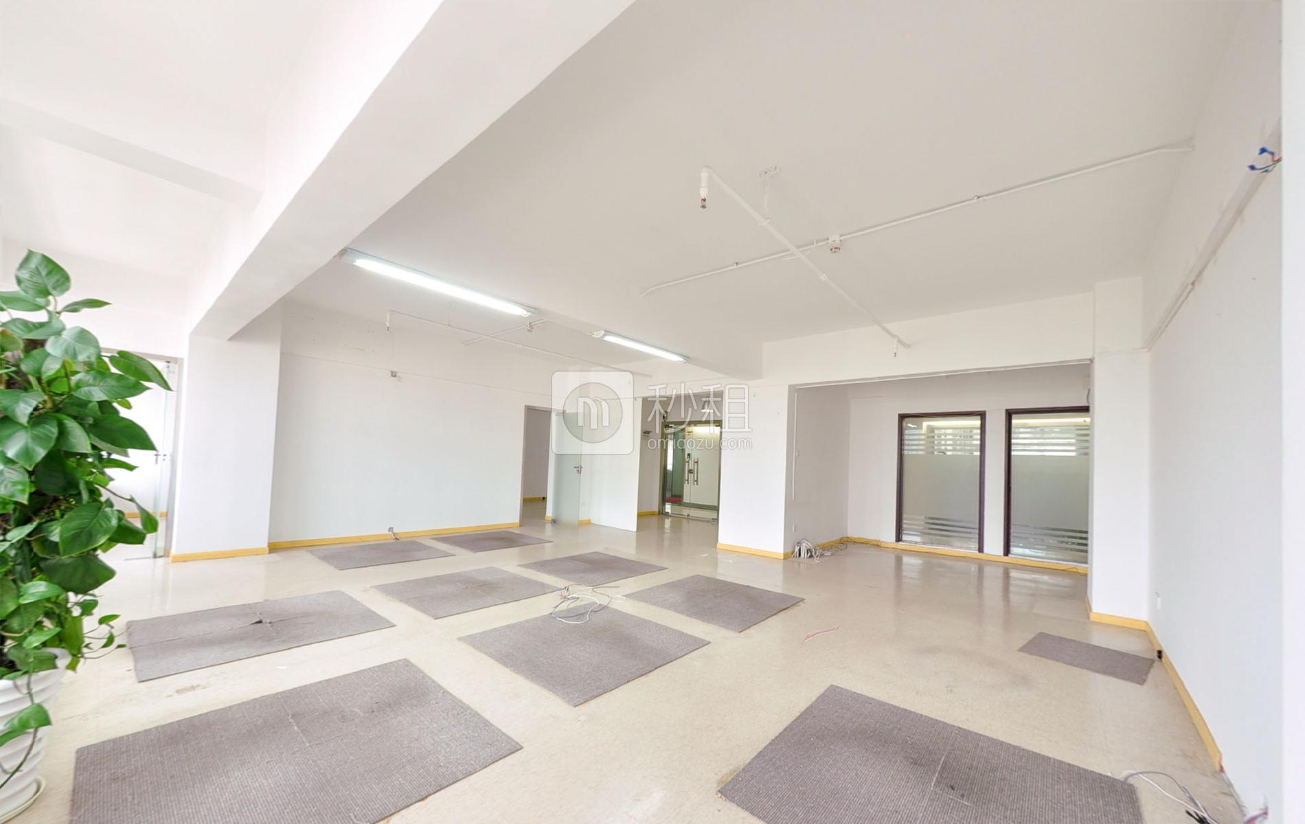 天健创业大厦写字楼出租239平米简装办公室108元/m².月