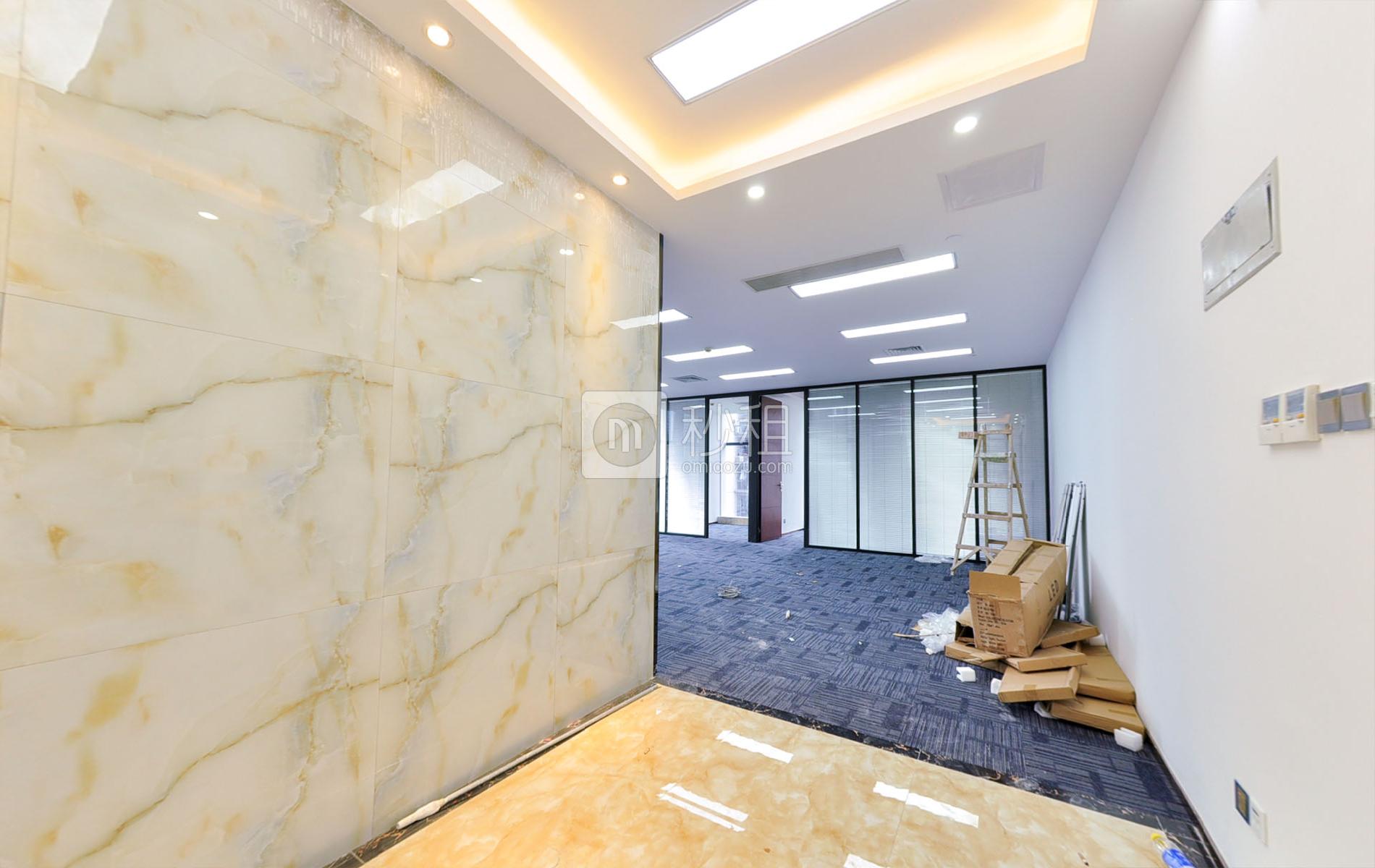 颂德国际大厦	写字楼出租175平米豪装办公室125元/m².月