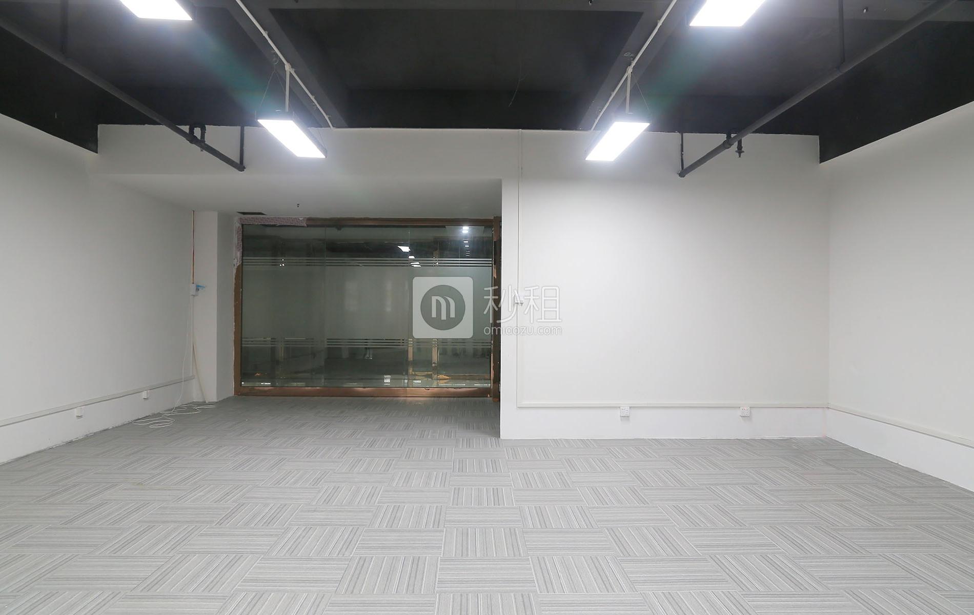 前沿商务空间写字楼出租300平米精装办公室75元/m².月
